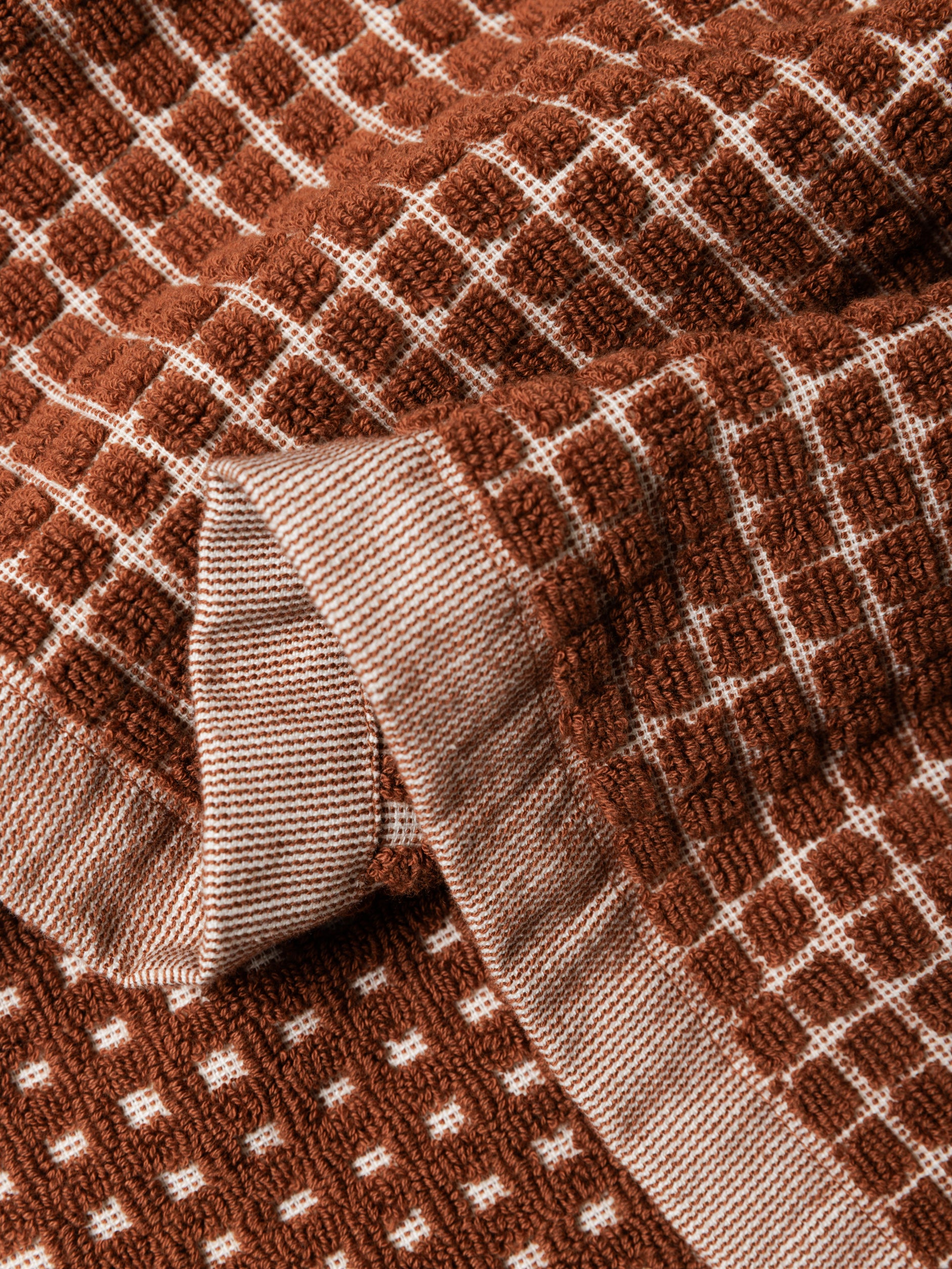 Nero Cotton Towel Range Paprika/Cream / Hand Towel