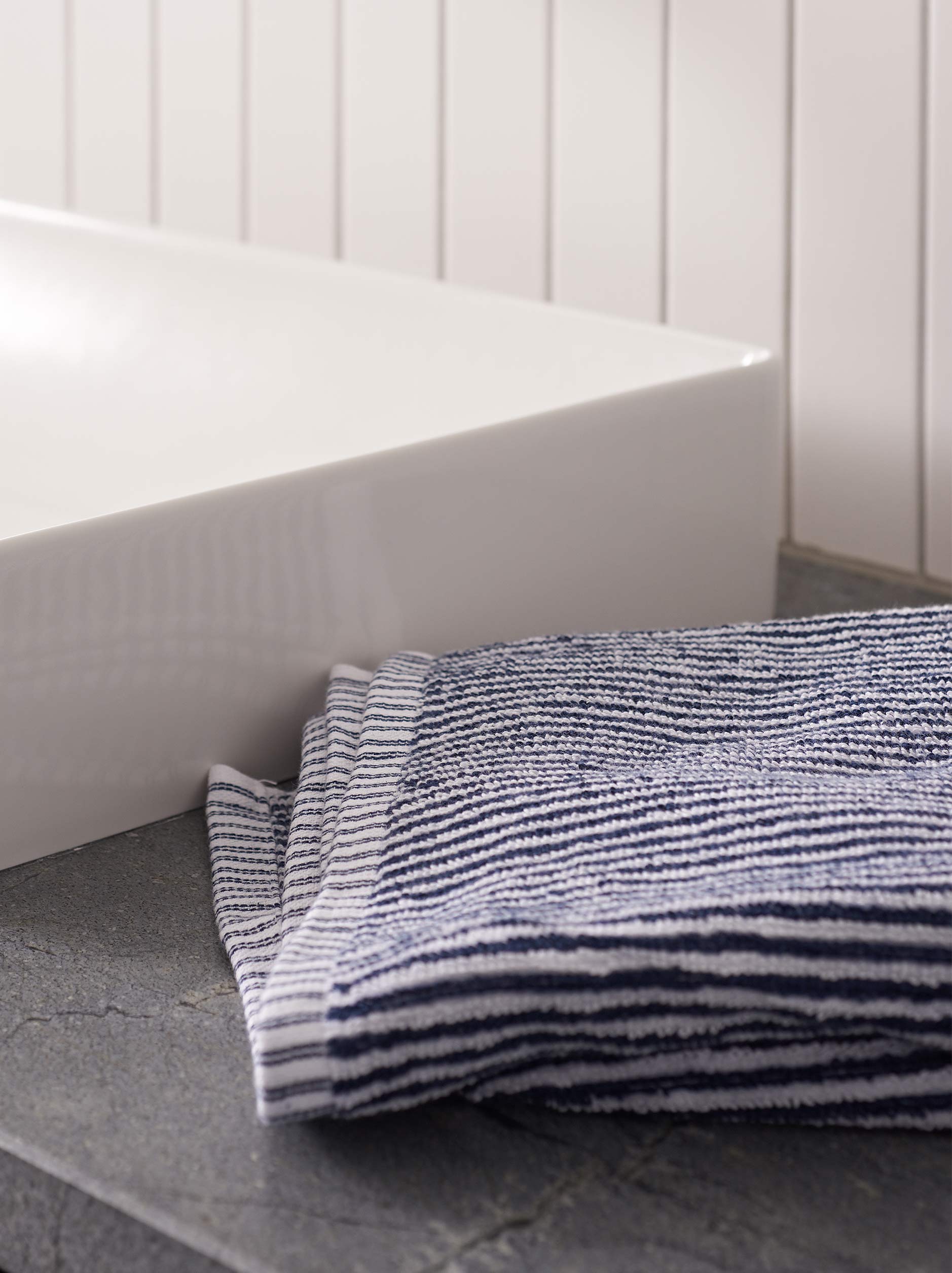 Stripe Cotton Face Cloth Navy/White / Face Cloth