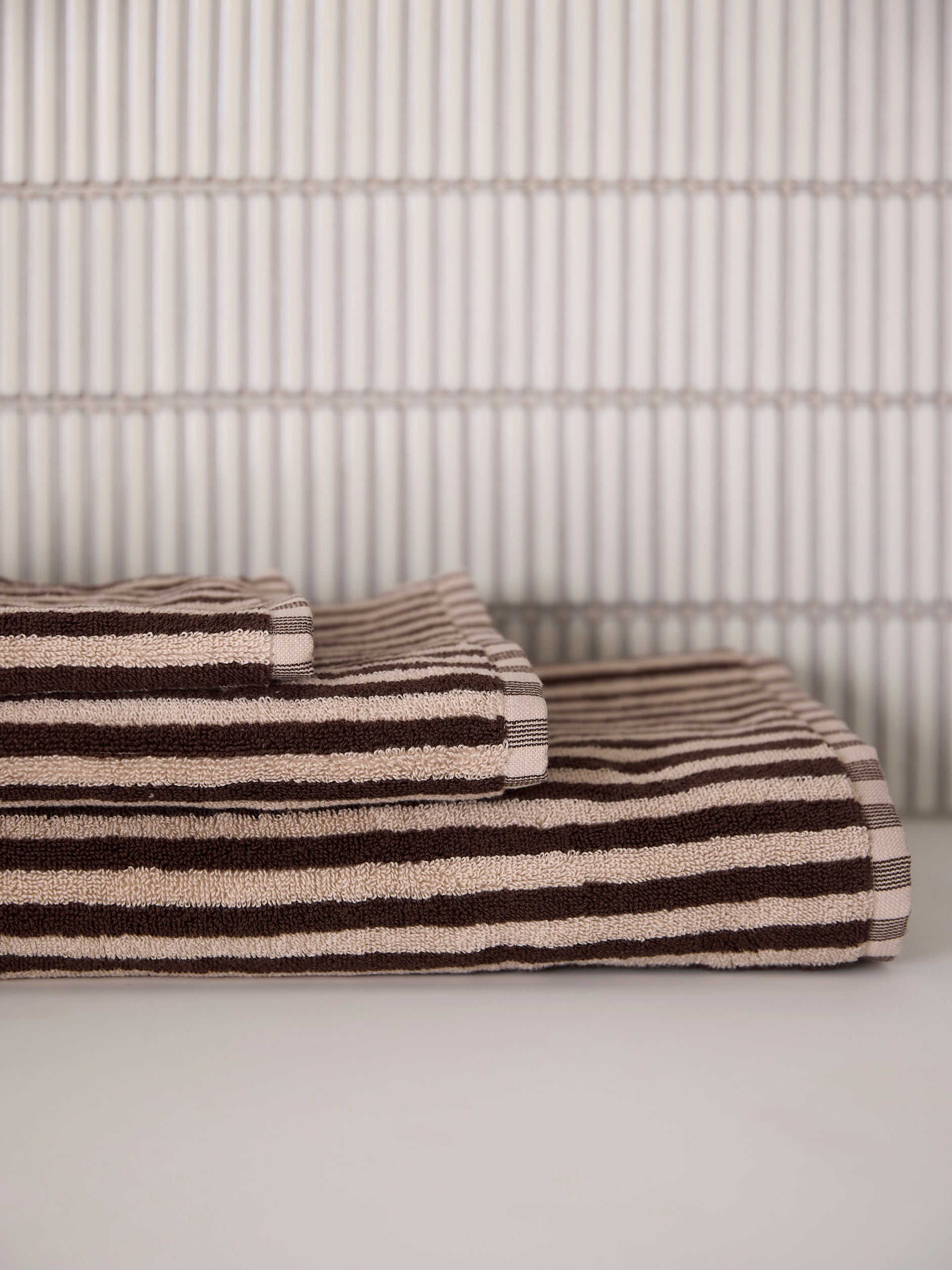 Wide Stripe Cotton Hand Towel Cocoa/Bone / Hand Towel