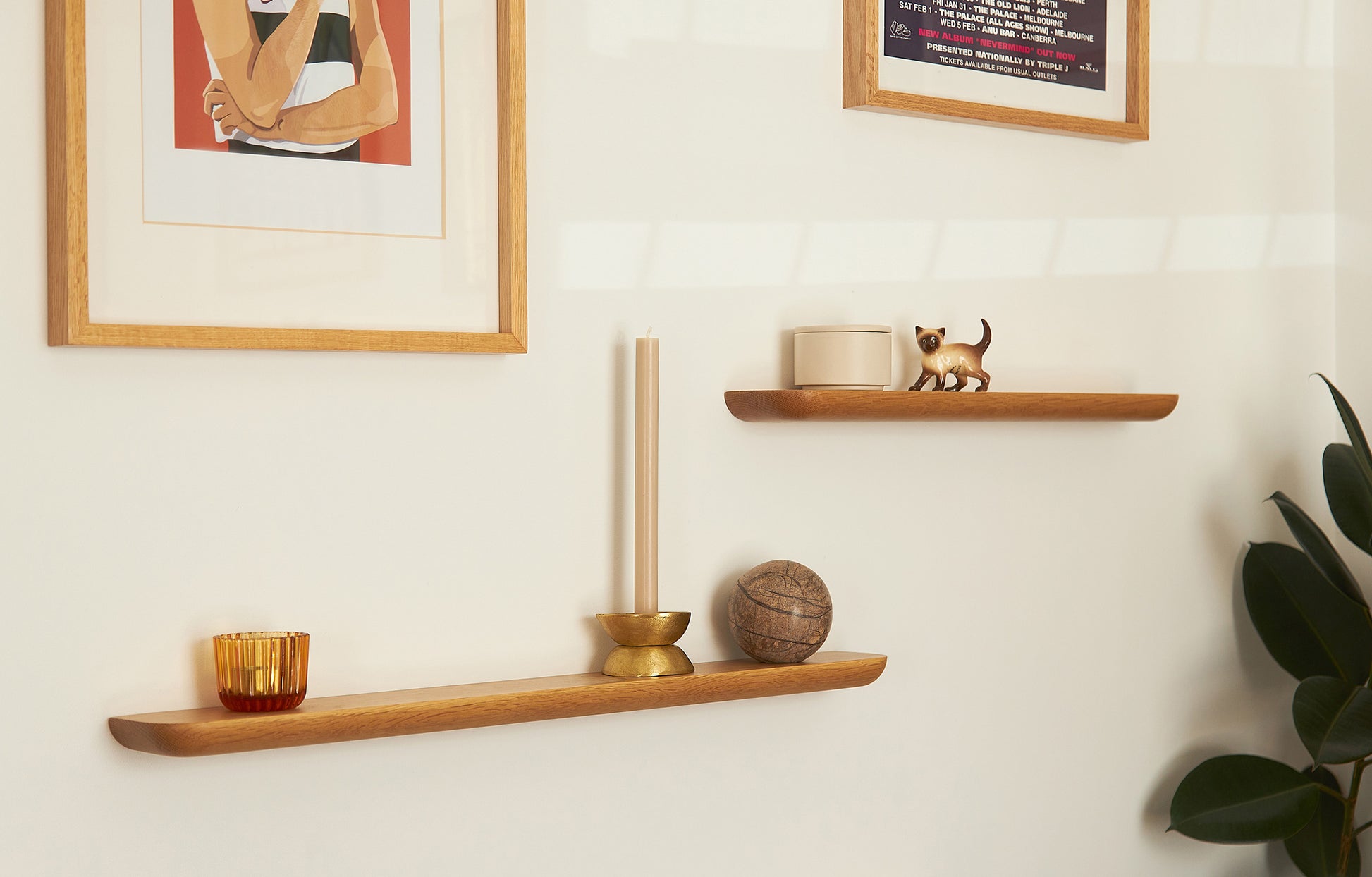 Radial Floating Shelf Natural Oak / Large