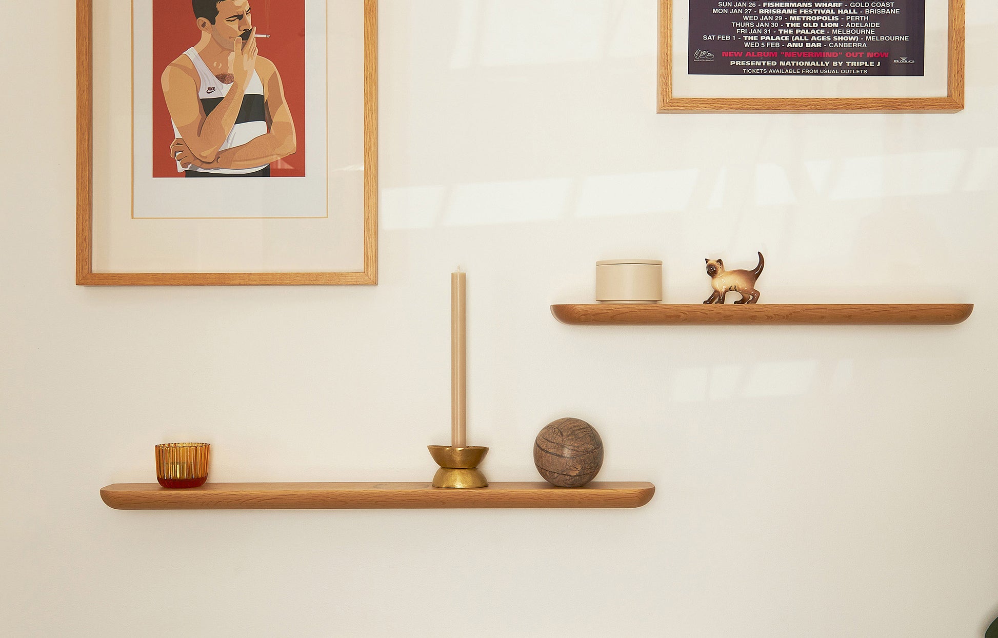 Radial Floating Shelf Natural Oak / Large