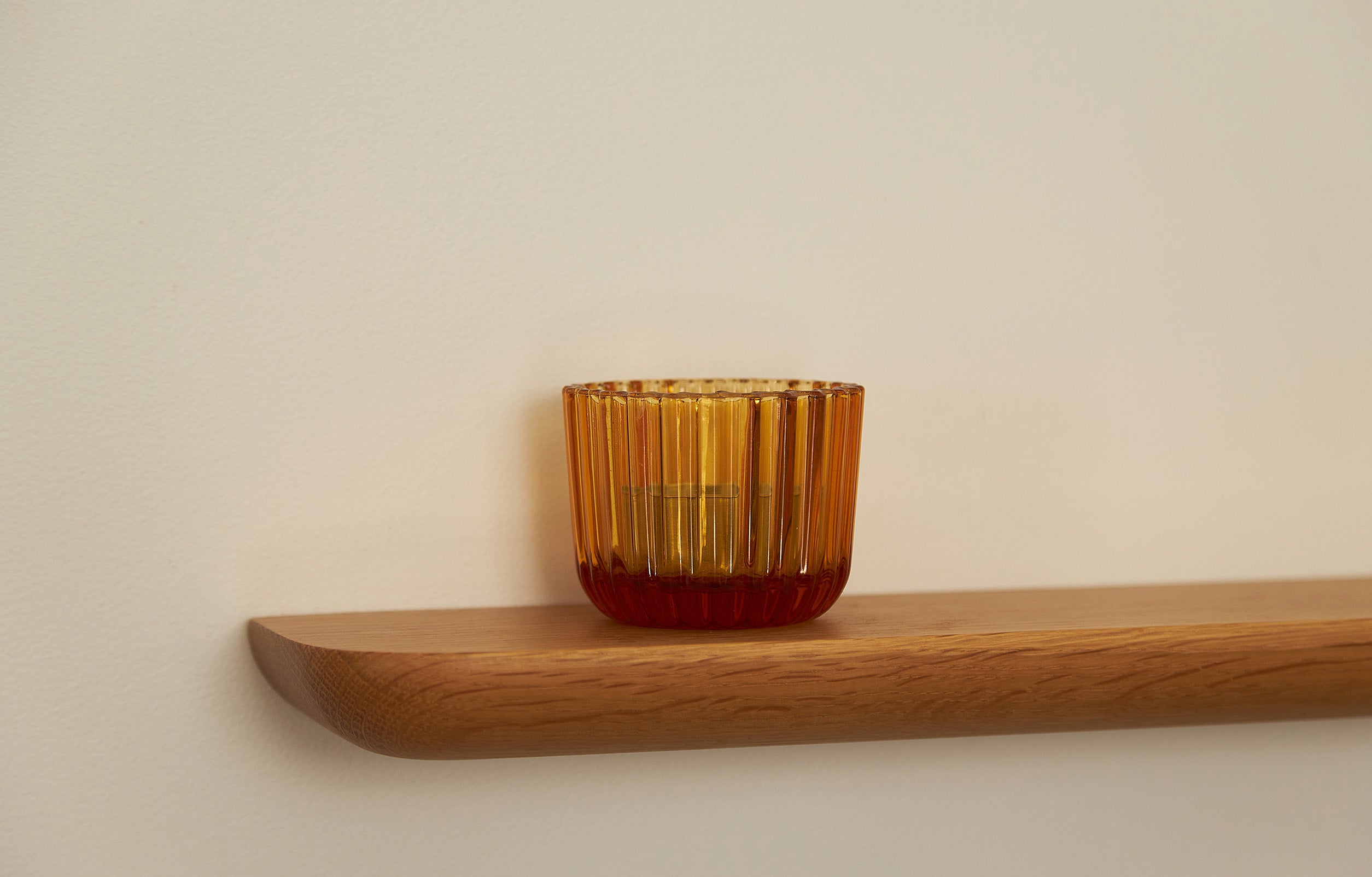 Radial Floating Shelf Natural Oak / Small