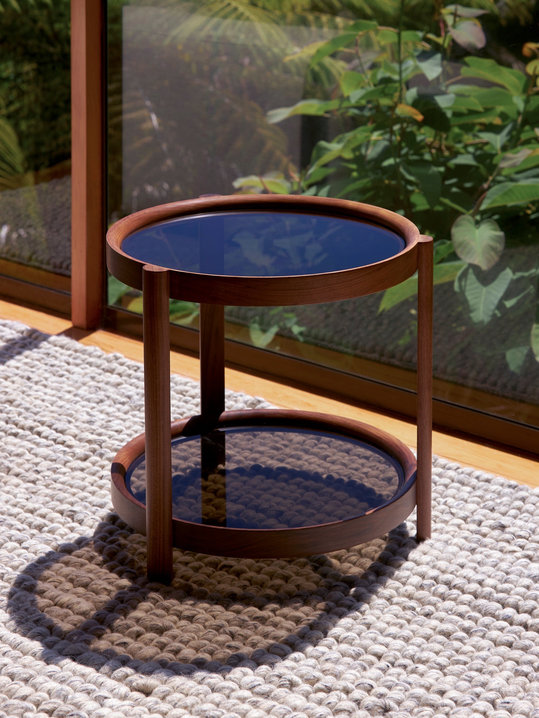 Column Side Table Walnut/Glass / One Size