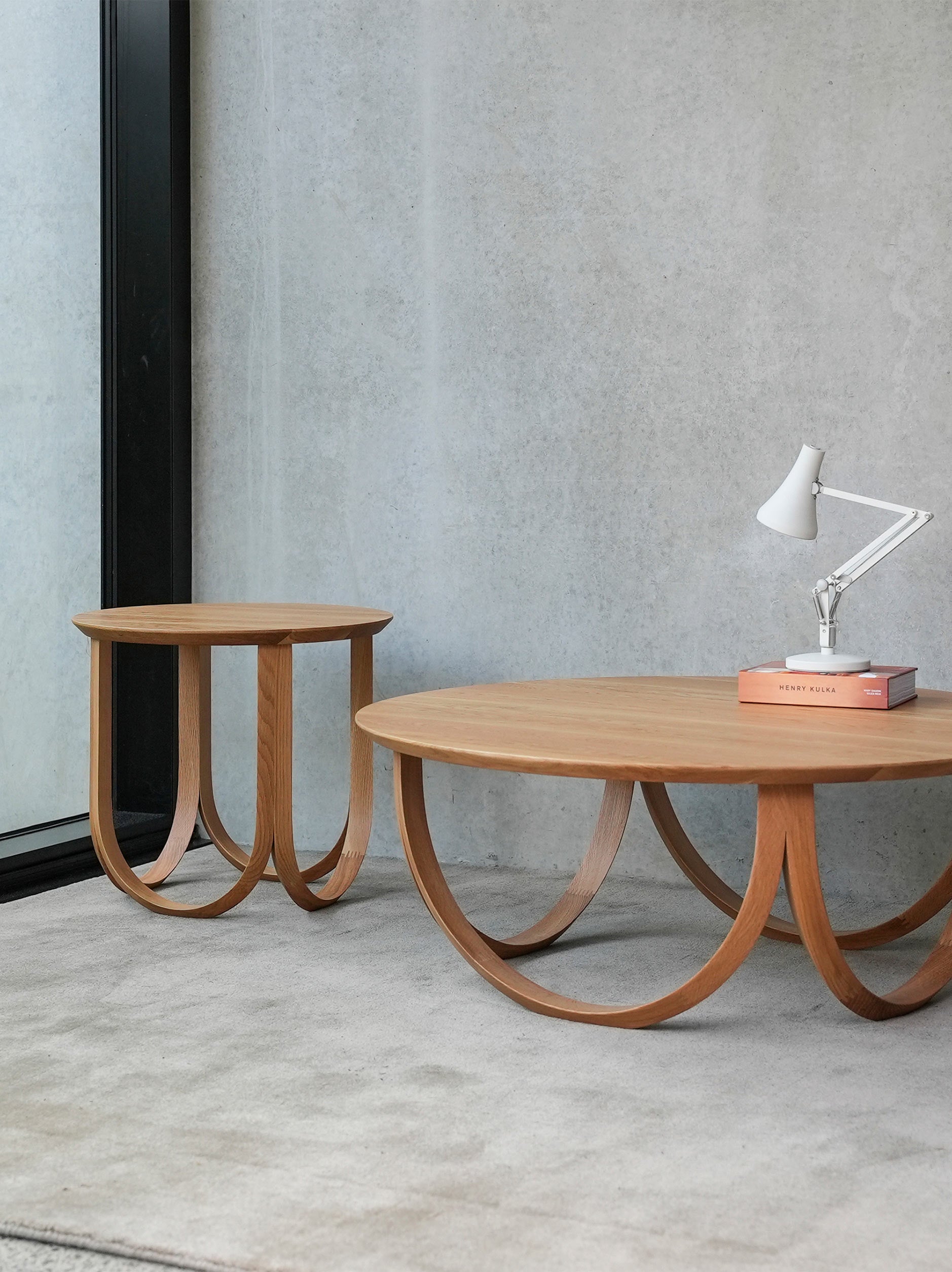 Horizon Side Table Oak / Side Table