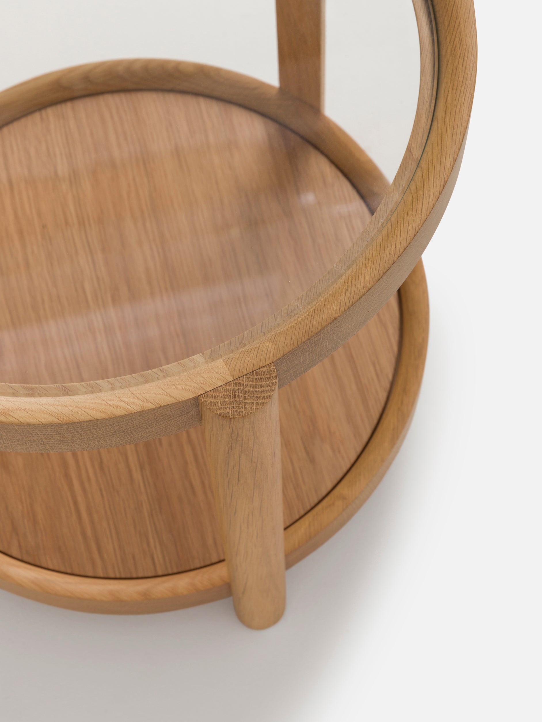Column Side Table Oak/Plywood/Glass / One Size