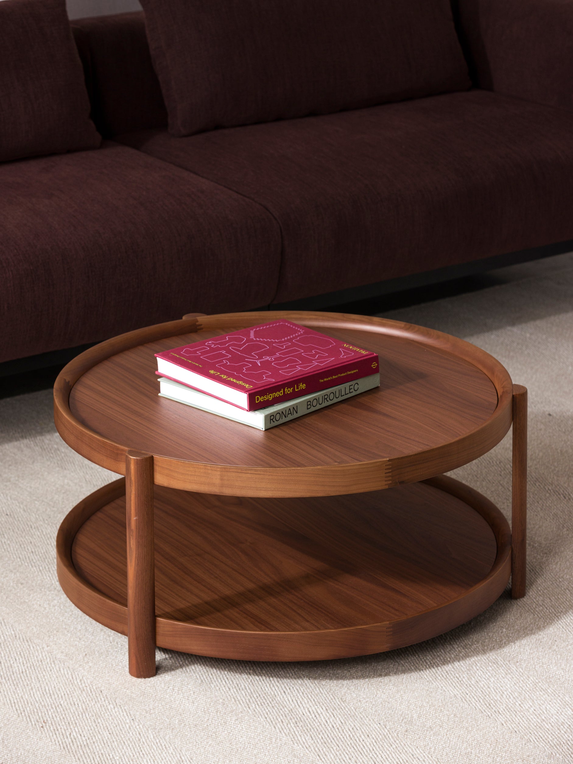Column Coffee Table Walnut/Plywood/Glass / One Size