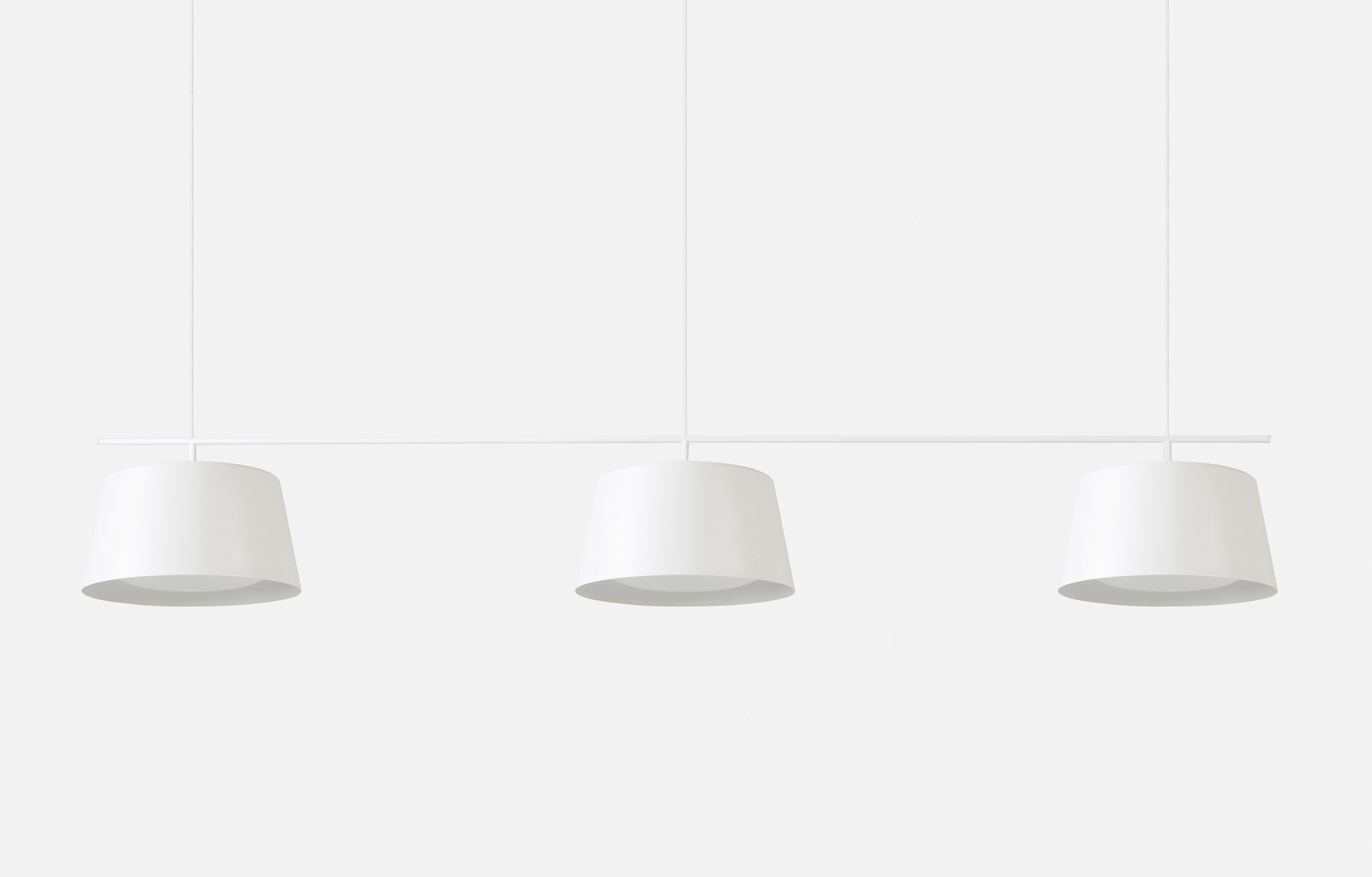 Ellipse Pendant Tall White / Large