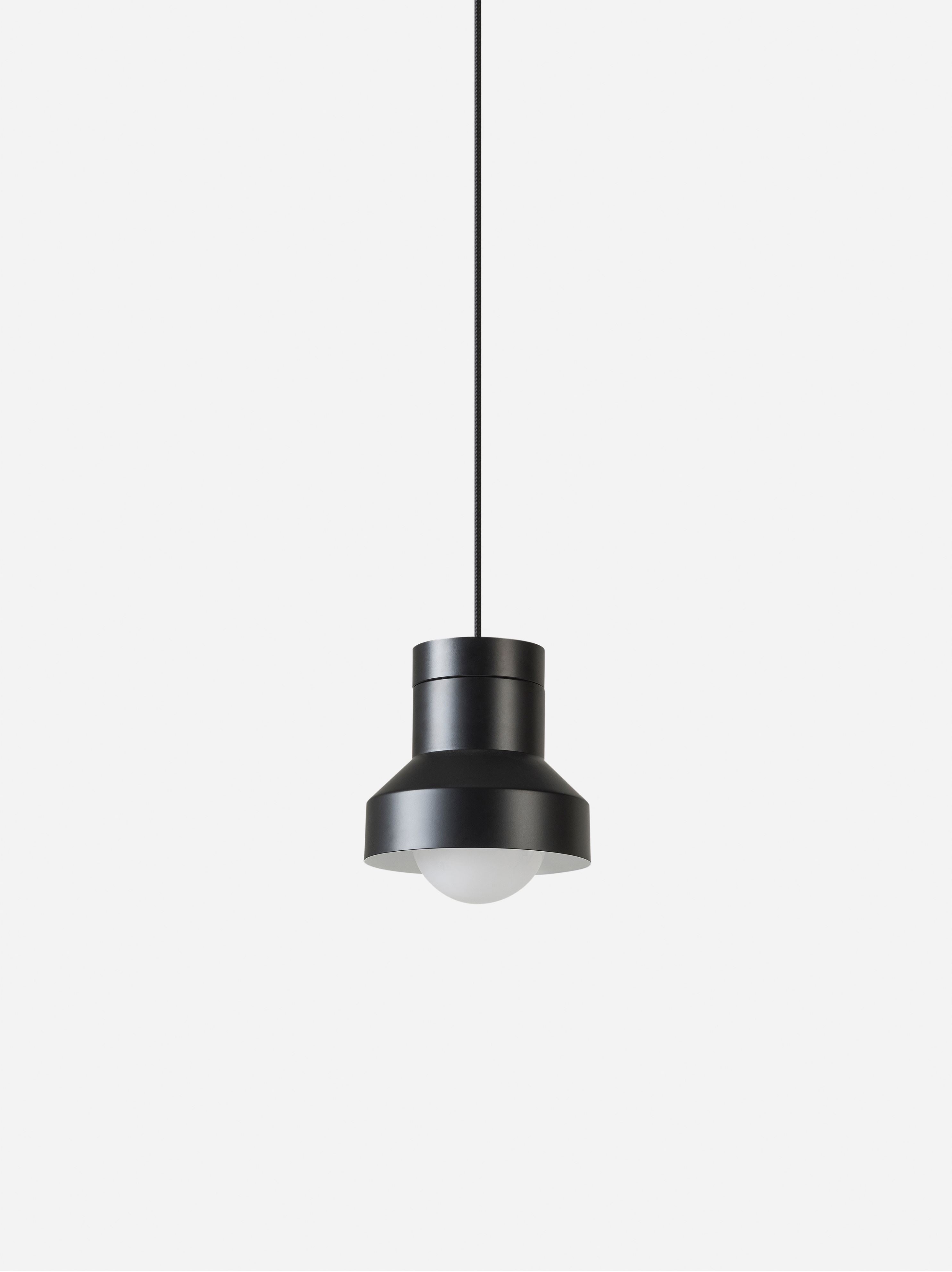 Pendant 45 Black / One Size
