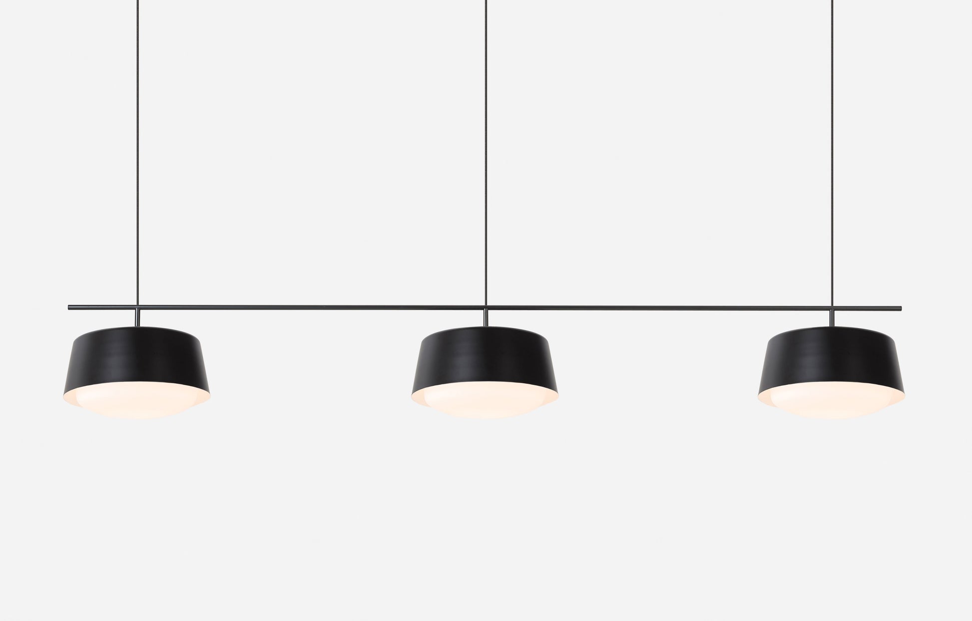 Ellipse Pendant Connection Bar Black / Large