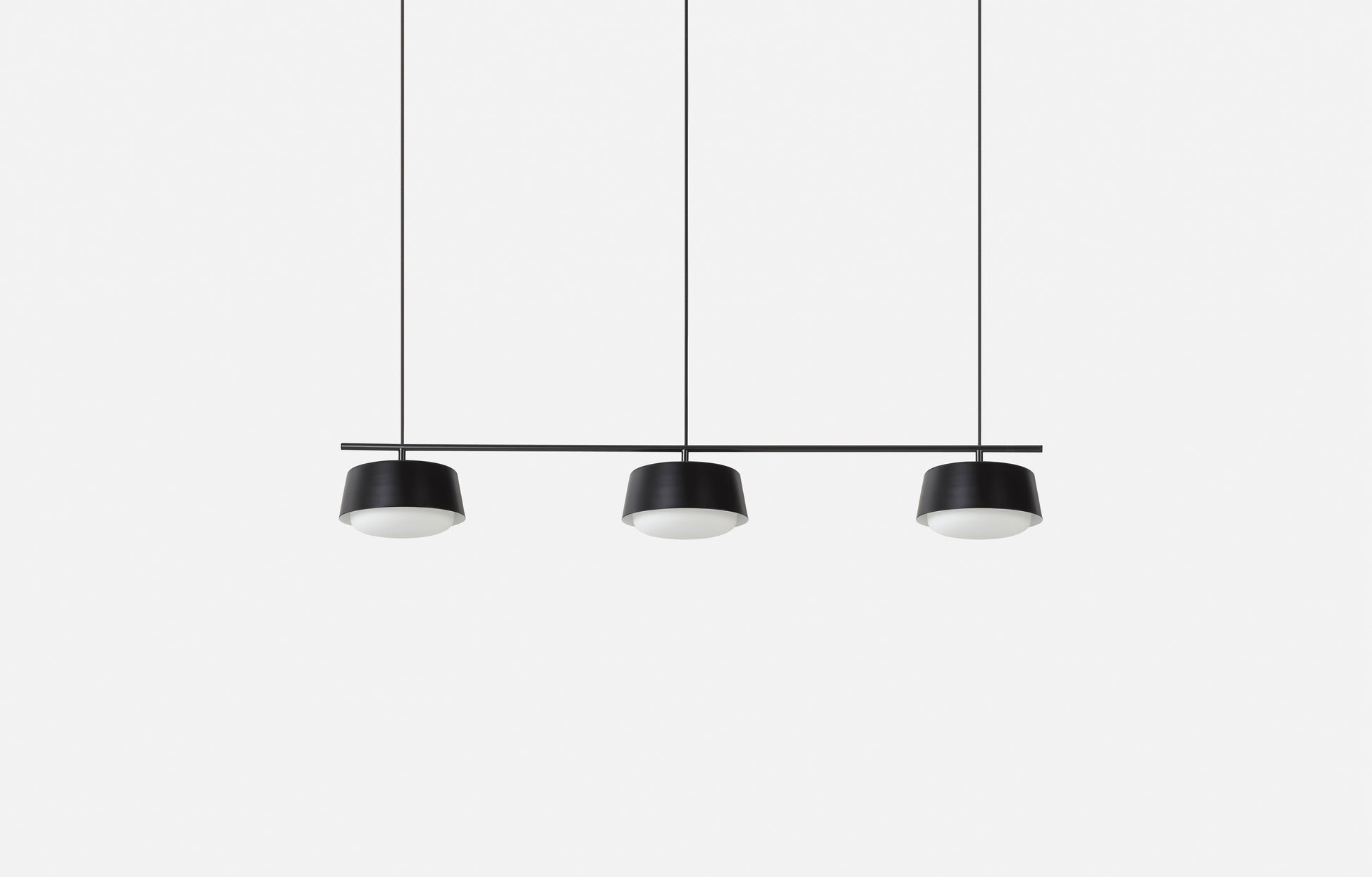 Ellipse Pendant Connection Bar Black / Small