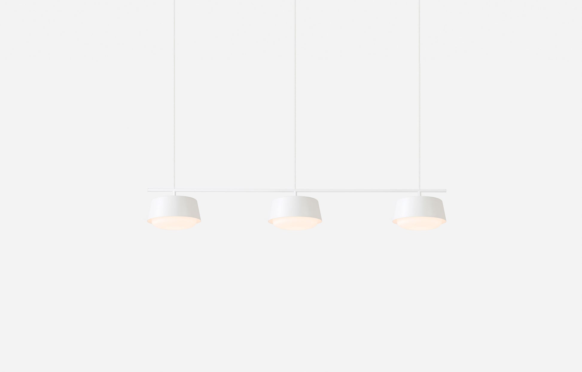 Ellipse Pendant Connection Bar White / Small