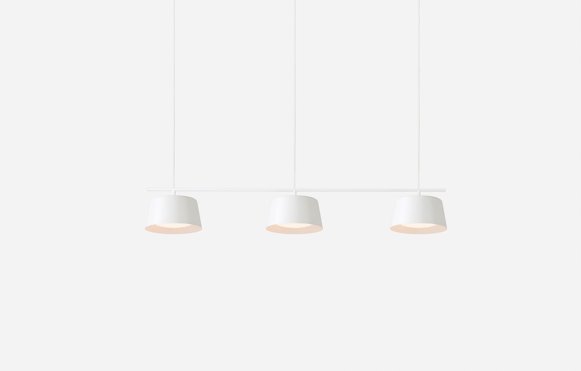 Ellipse Pendant Connection Bar White / Small
