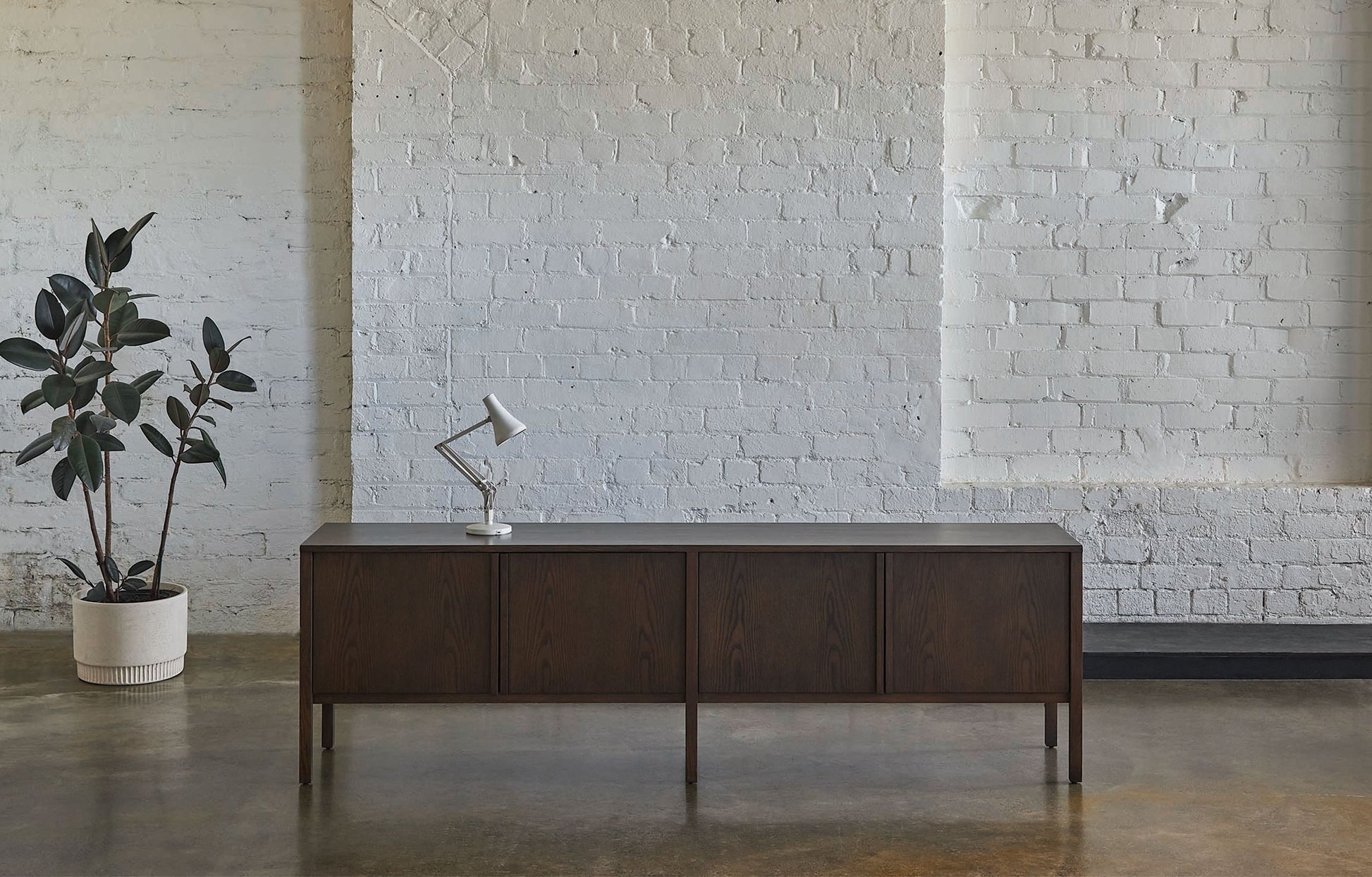 Craft Sideboard Smoked Oak / Large