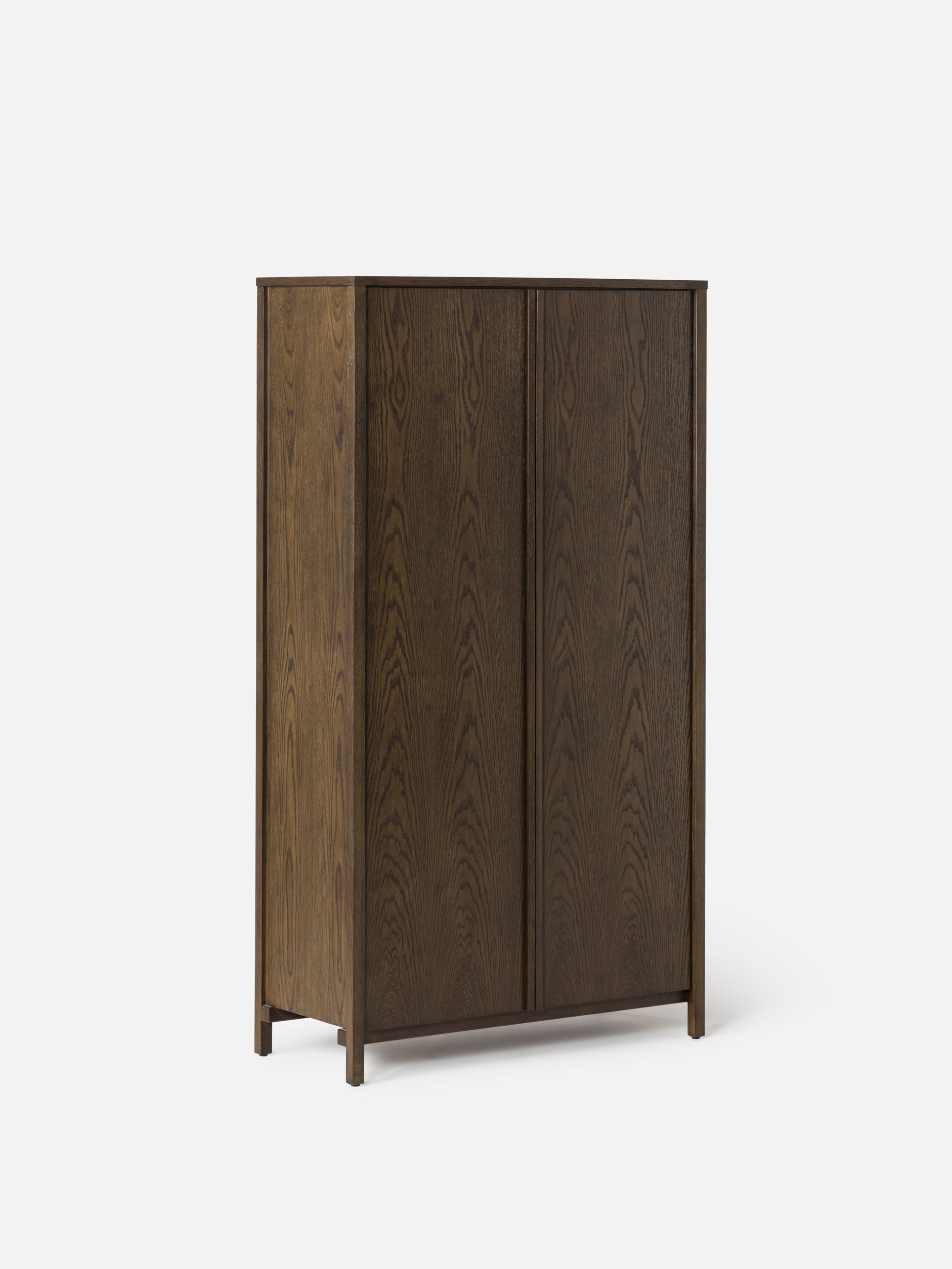 Craft Cabinet Smoked Oak / High