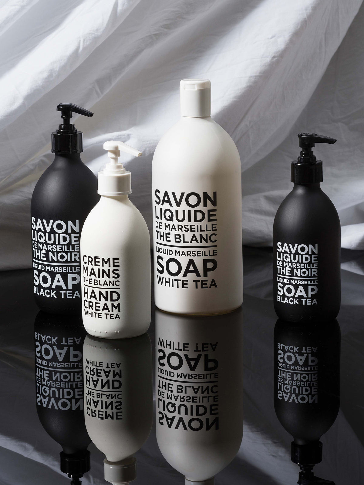 Black & White Hand Cream Black Tea / 300ml