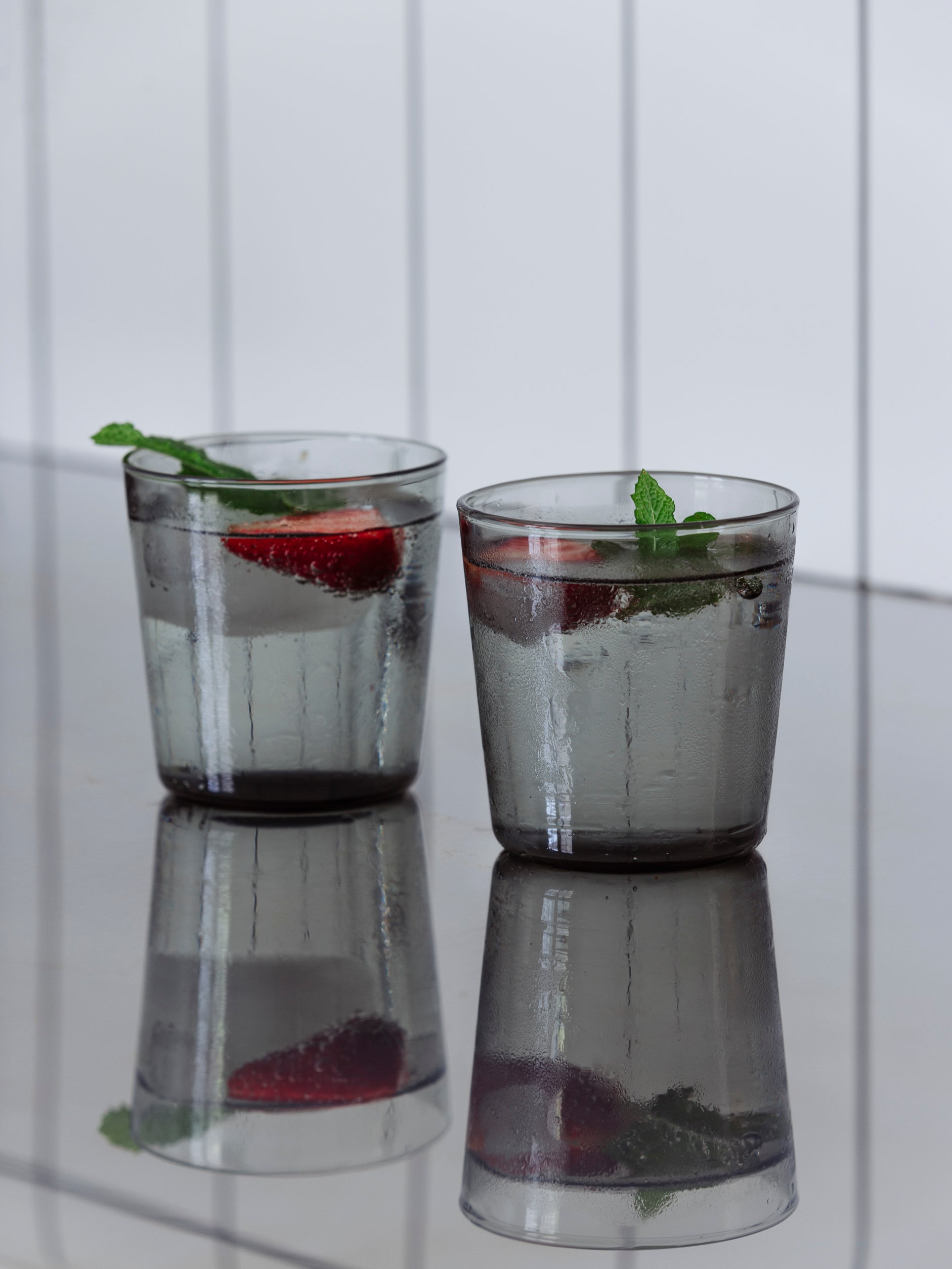 Glass Tumbler Set/4 Charcoal / 360ml
