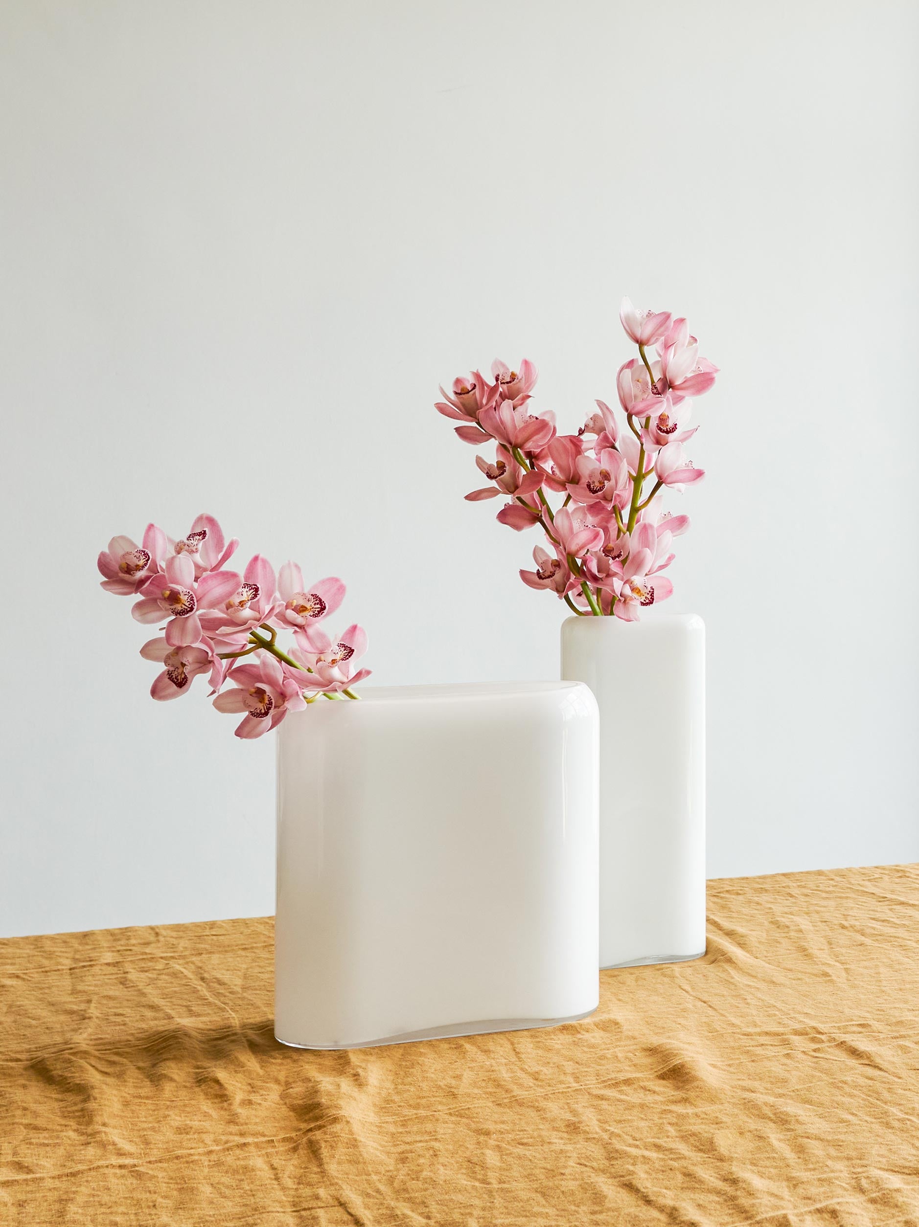 Nude Layers Vase Opal White / Small