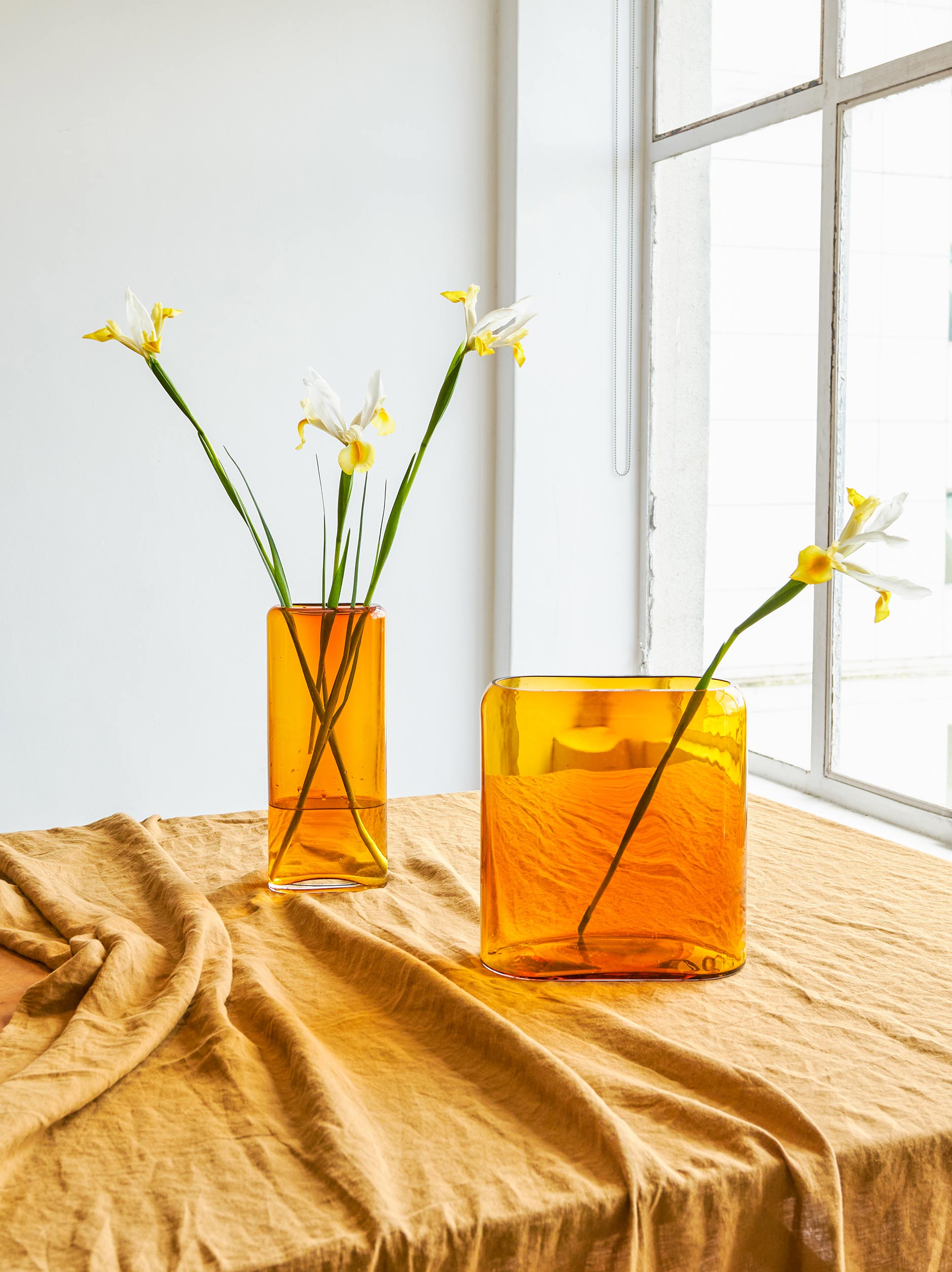 Nude Layers Vase Amber / Medium