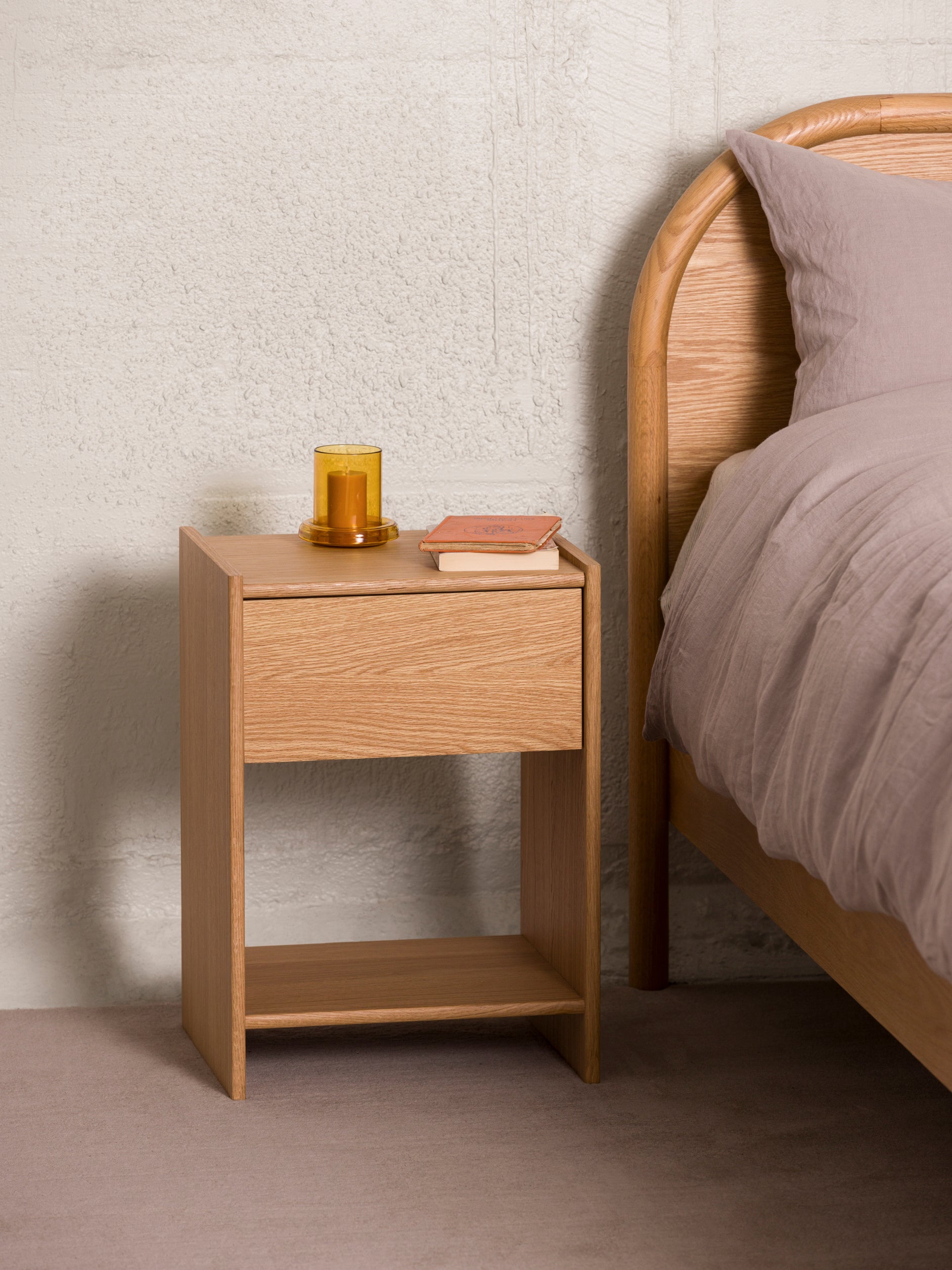 Switch Side Table Oak / One Size