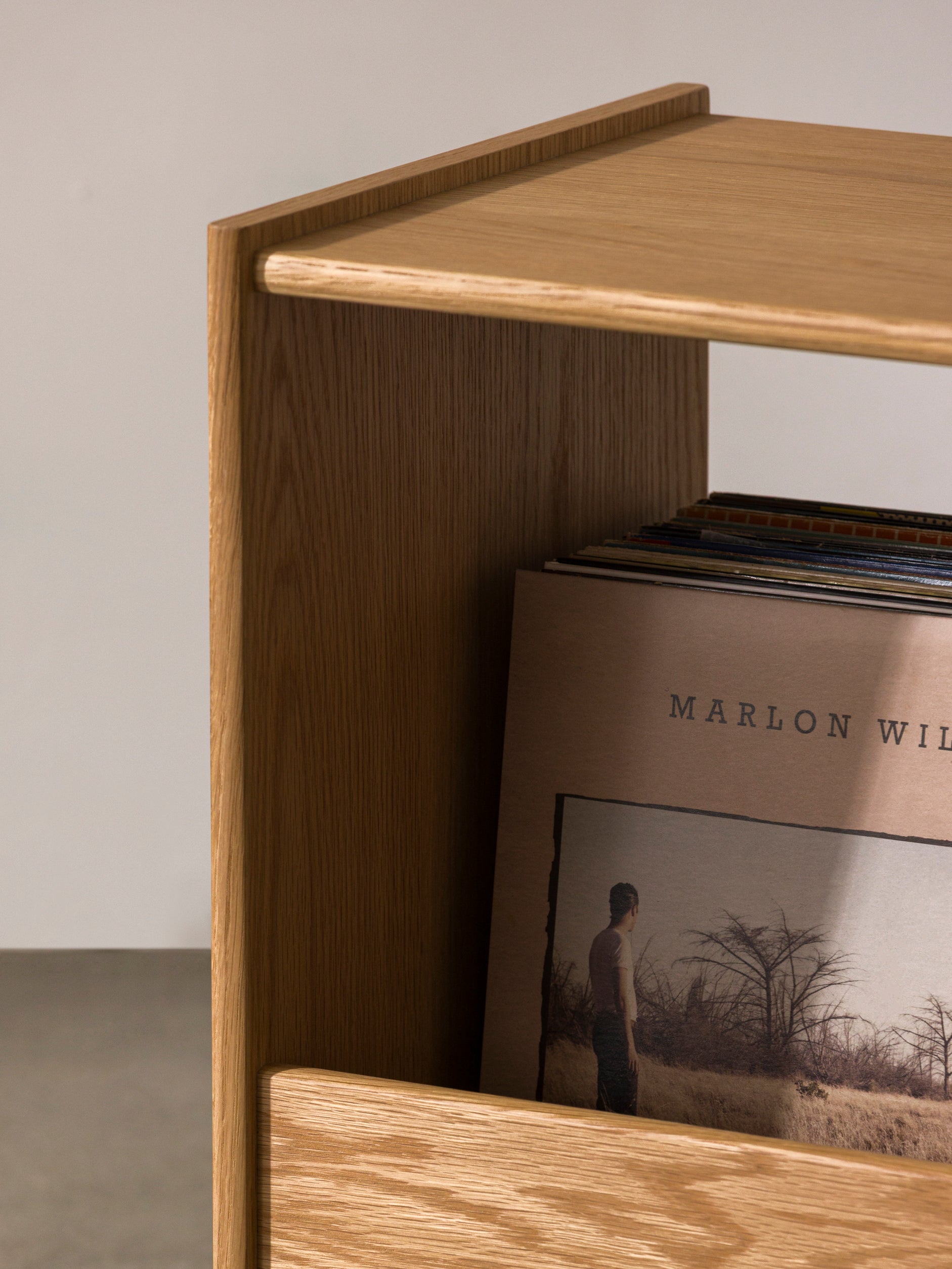 Switch Side Table Oak / One Size