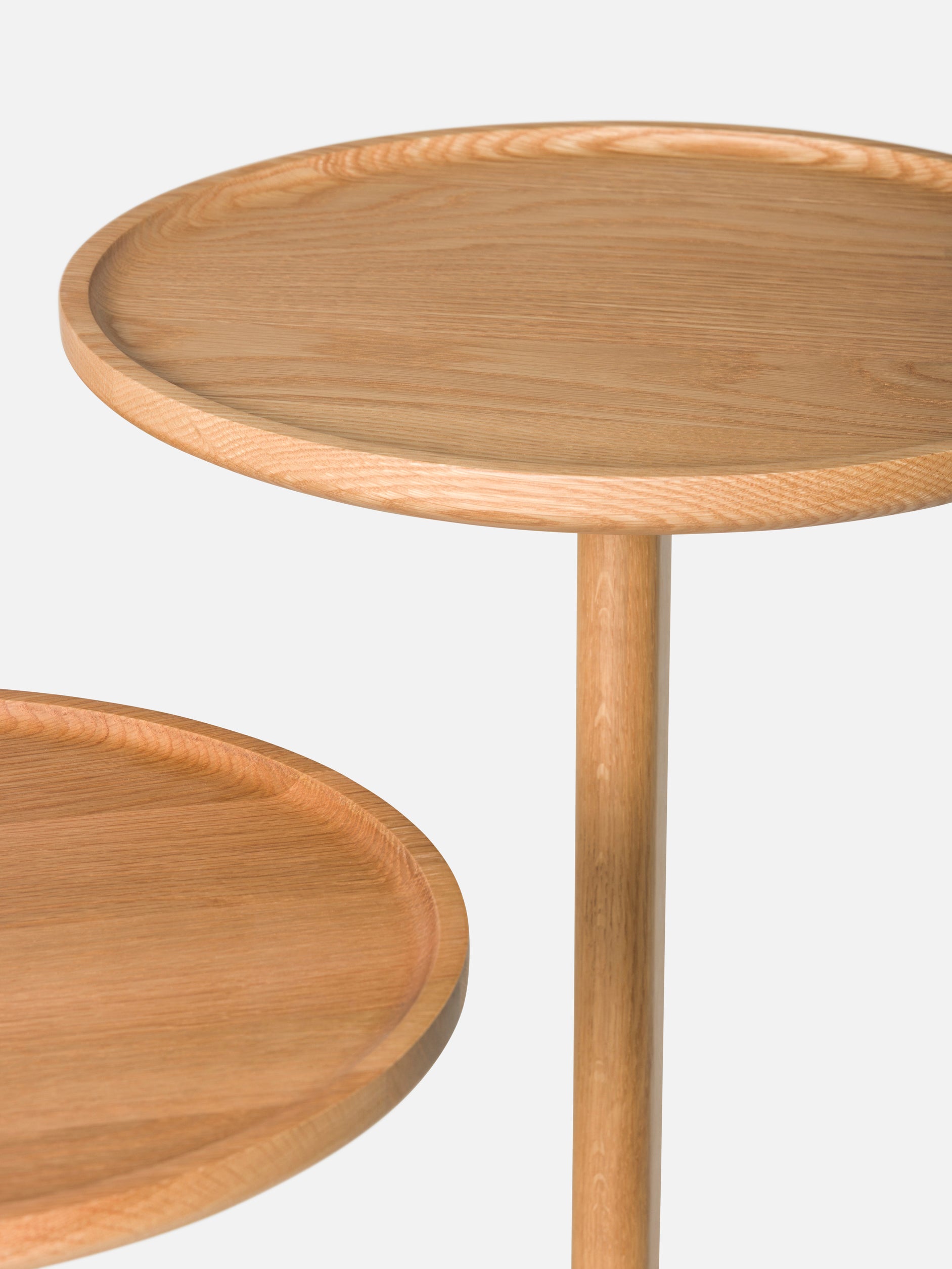 Lily Side Table Oak / Tall