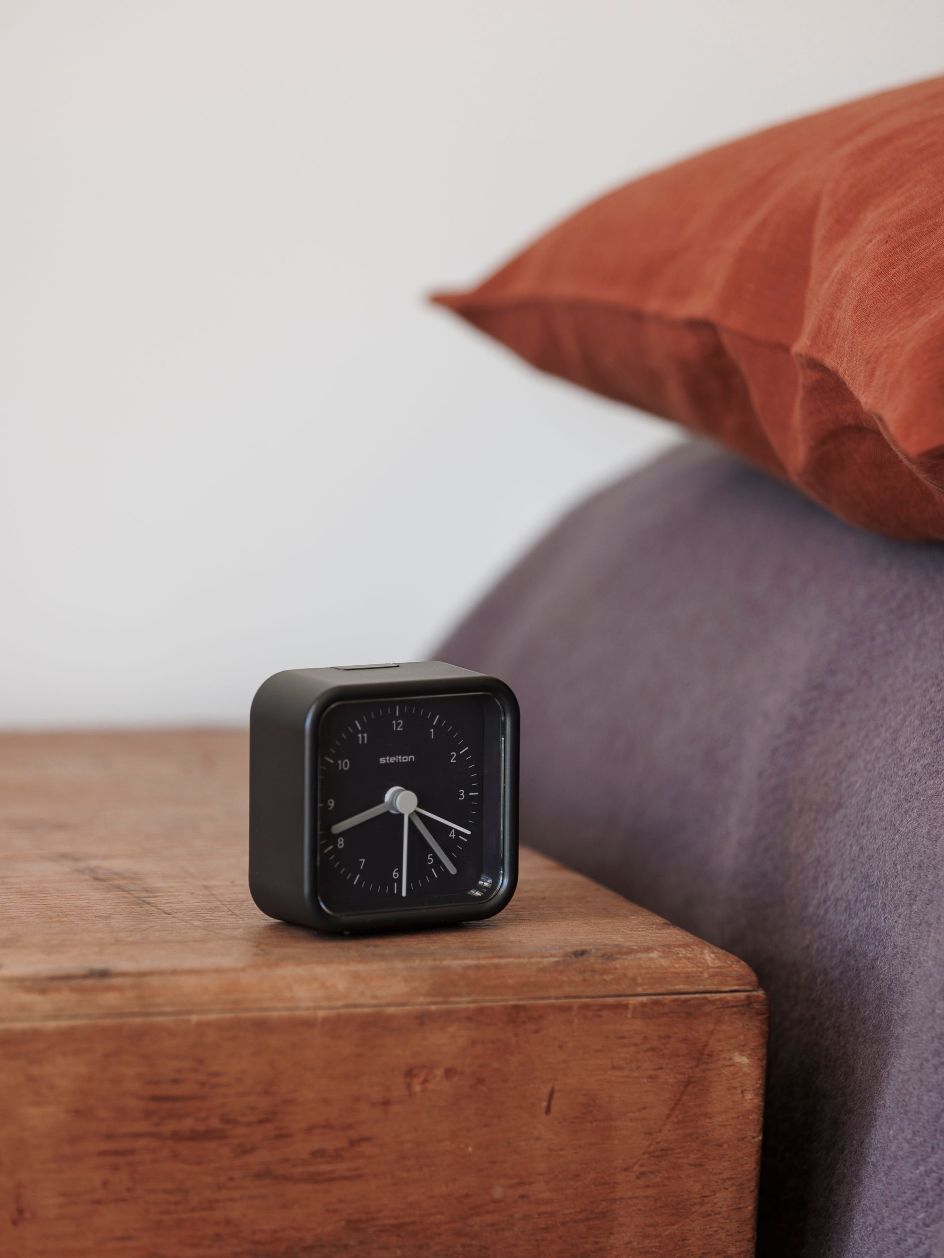 Stelton Okiru Alarm Clock Black / One Size