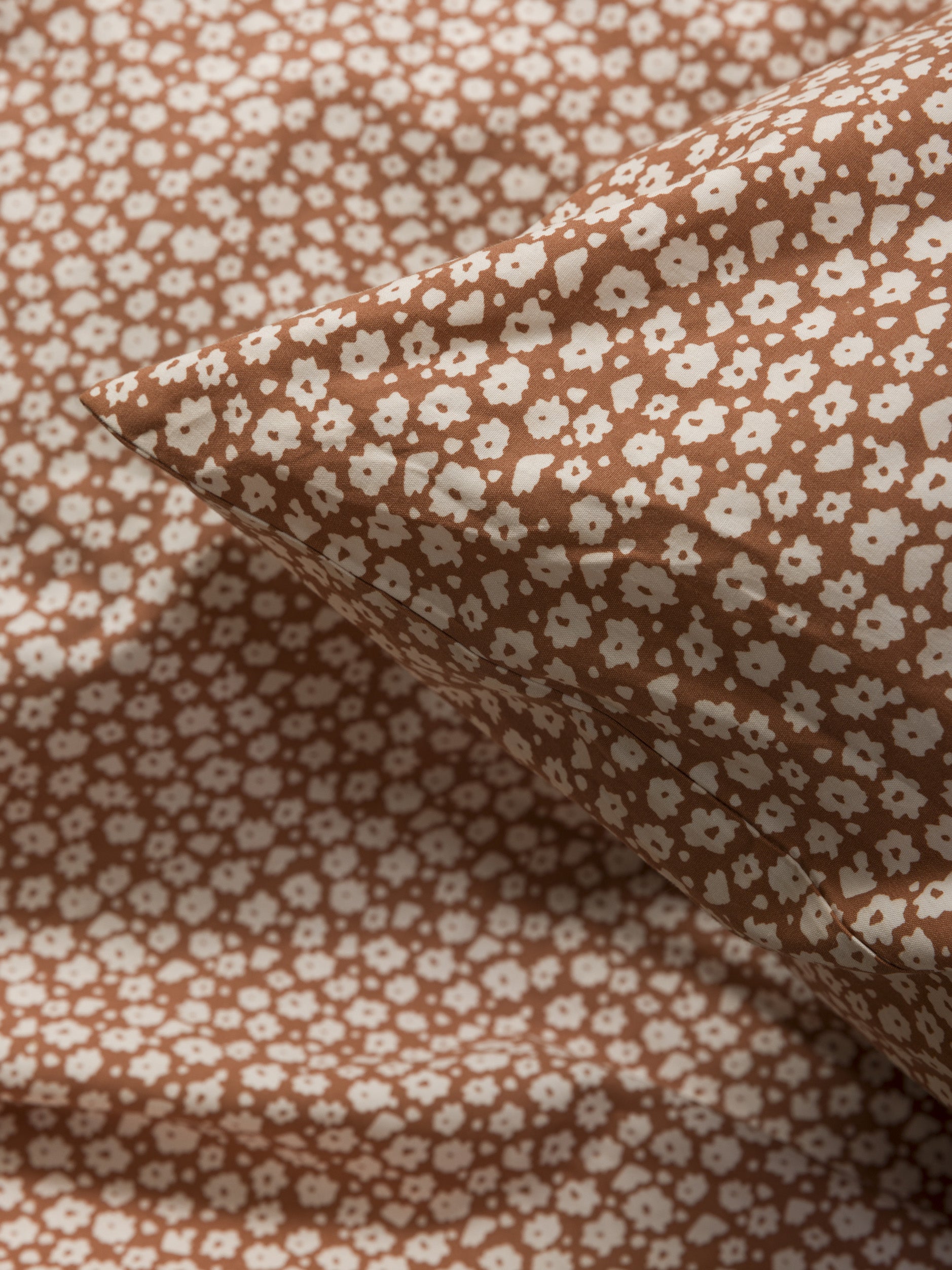 Forget Me Not Organic Cotton Duvet Cover Toffee/Nougat / Queen