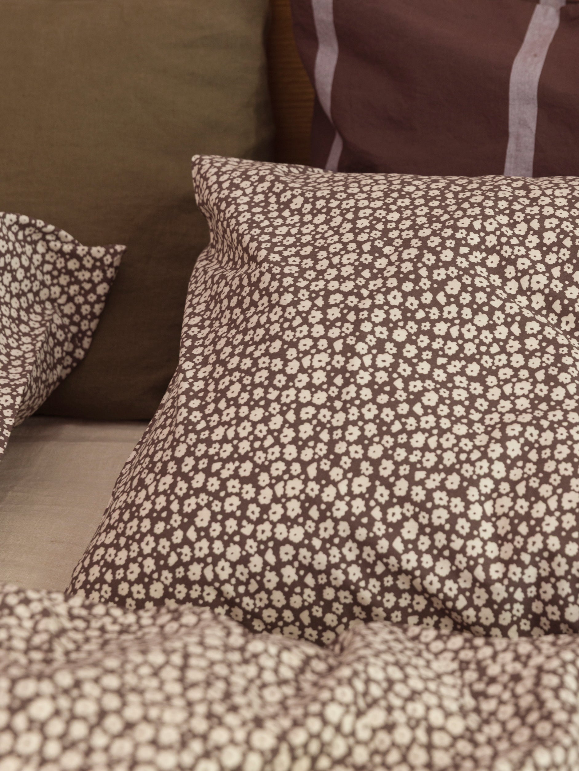 Forget Me Not Organic Cotton Lodge Pillowcase Pair Rye/Bone / Lodge Pillowcase Pair
