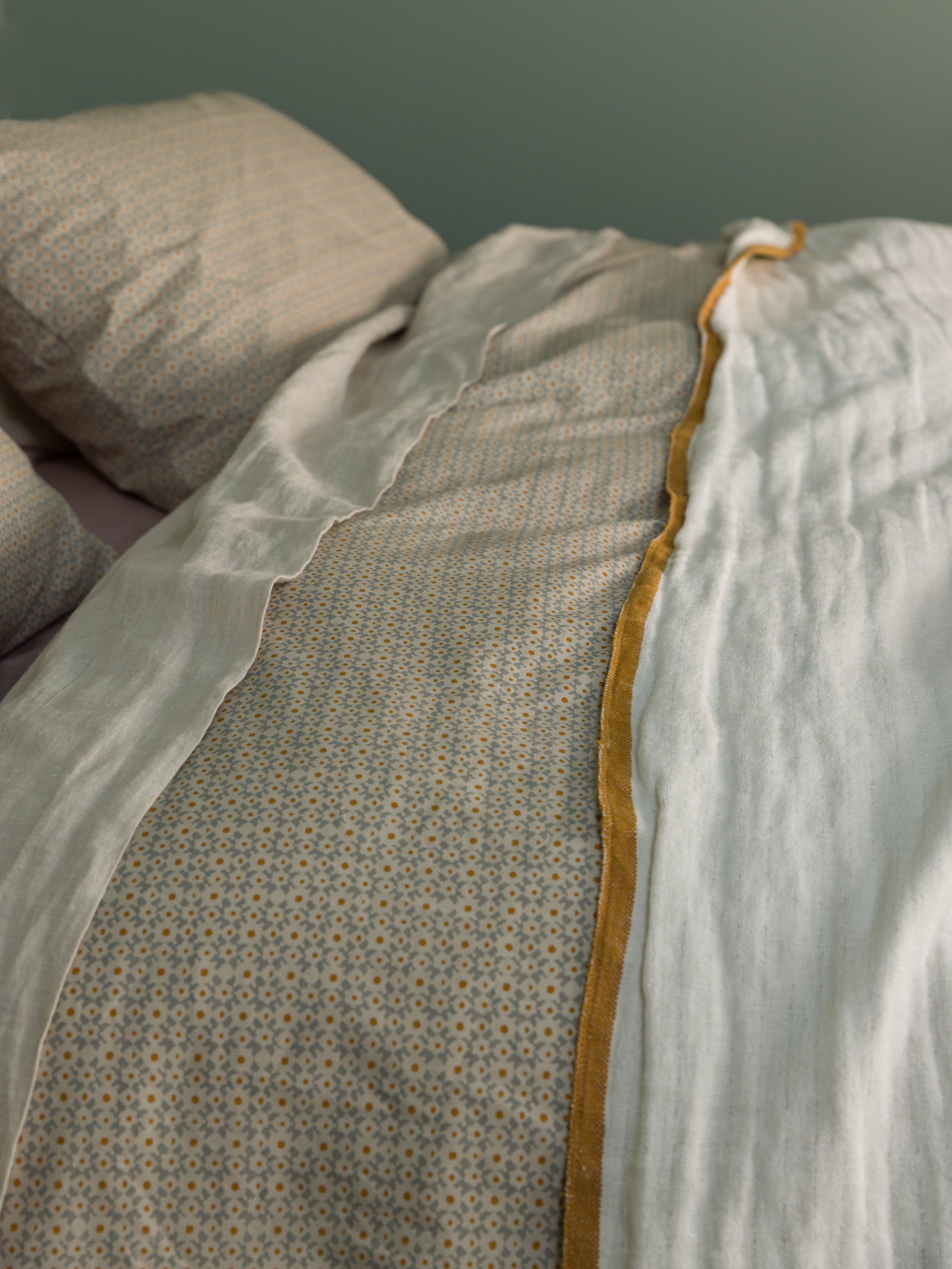 Porto Organic Cotton Pillowcase Pair Cloud/Pumpkin / Pillowcase Pair