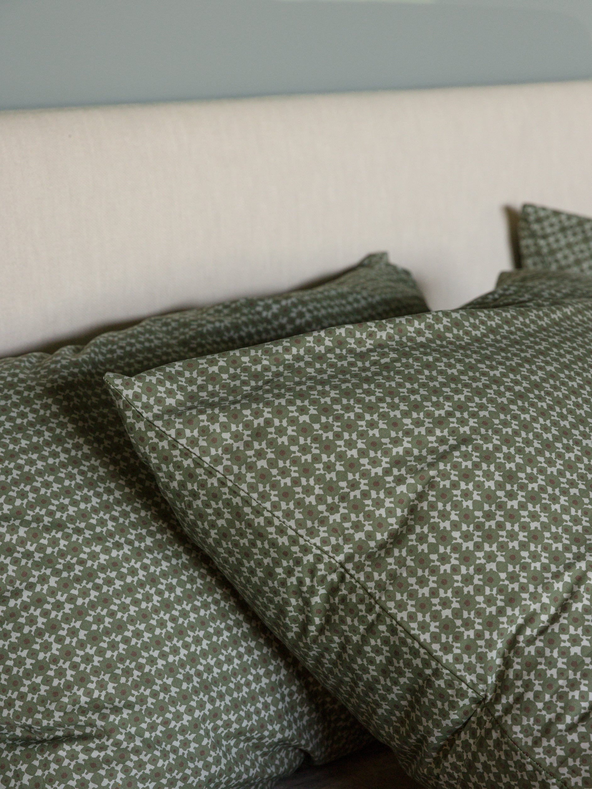 Porto Organic Cotton Euro Pillowcase Kale/Shadow / European Pillowcase