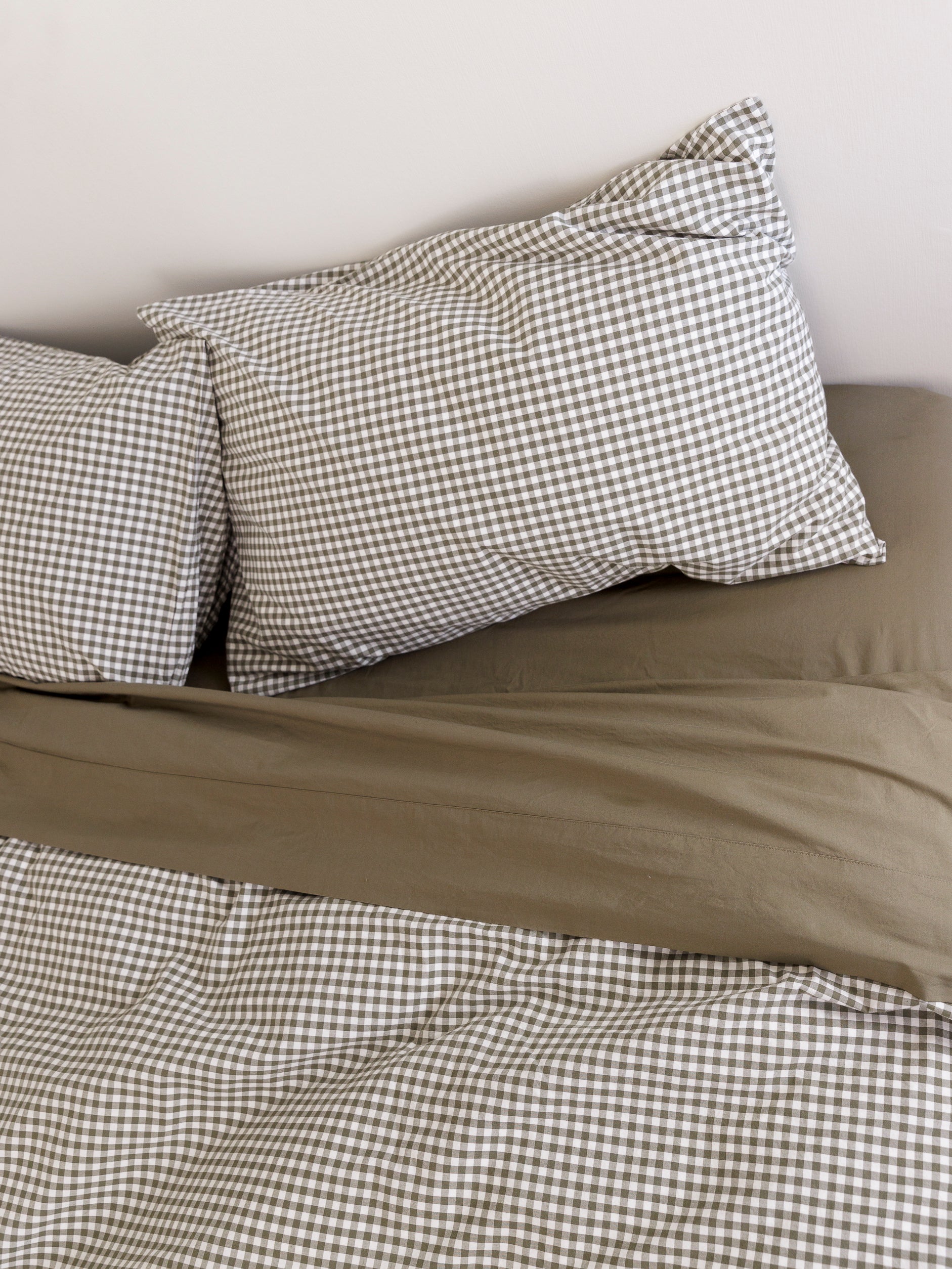Gingham Organic Cotton Lodge Pillowcase Pair Olive / Lodge Pillowcase Pair