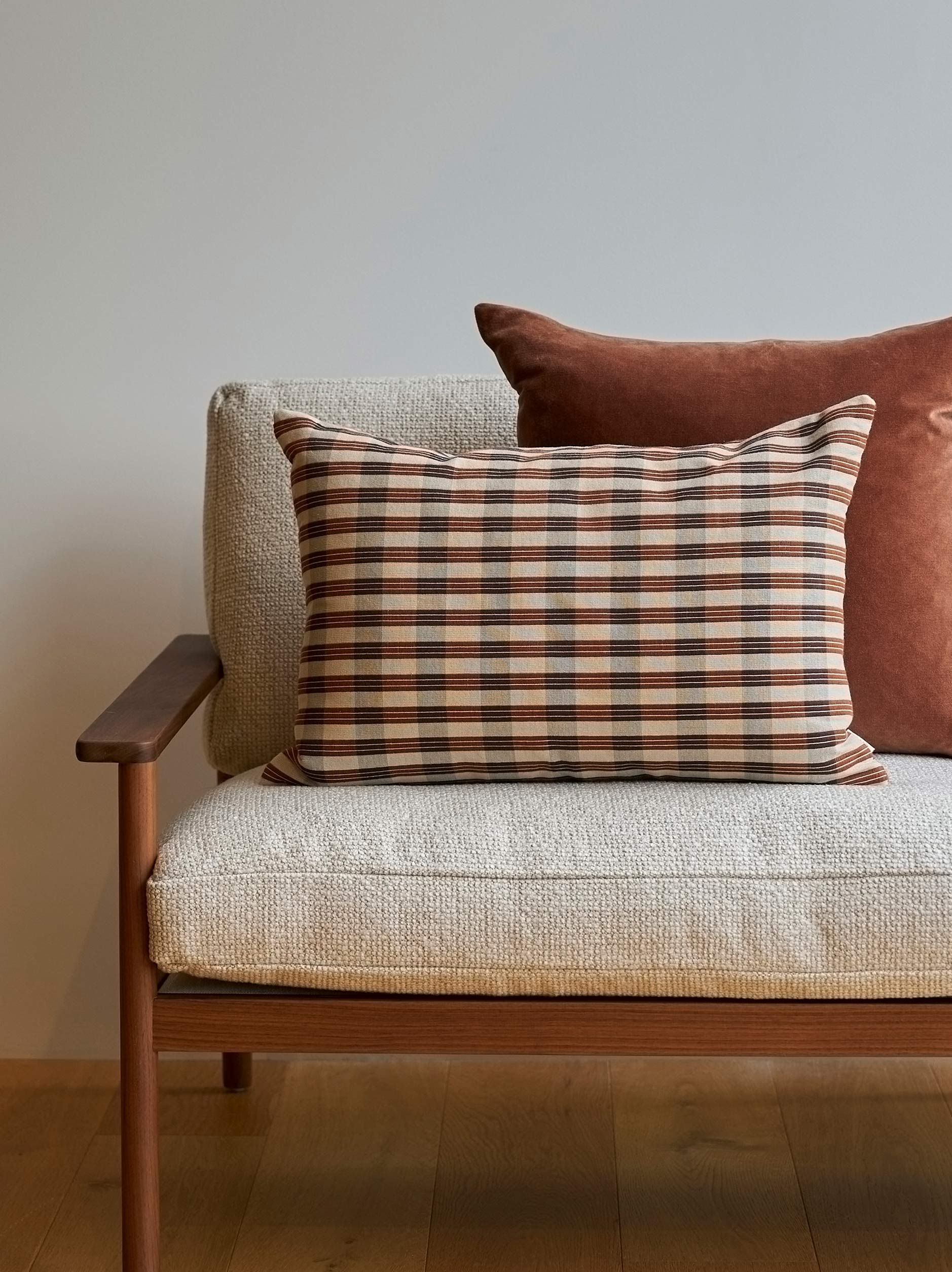 Folio Cushion Cover Russet/Mulberry / 60x40cm