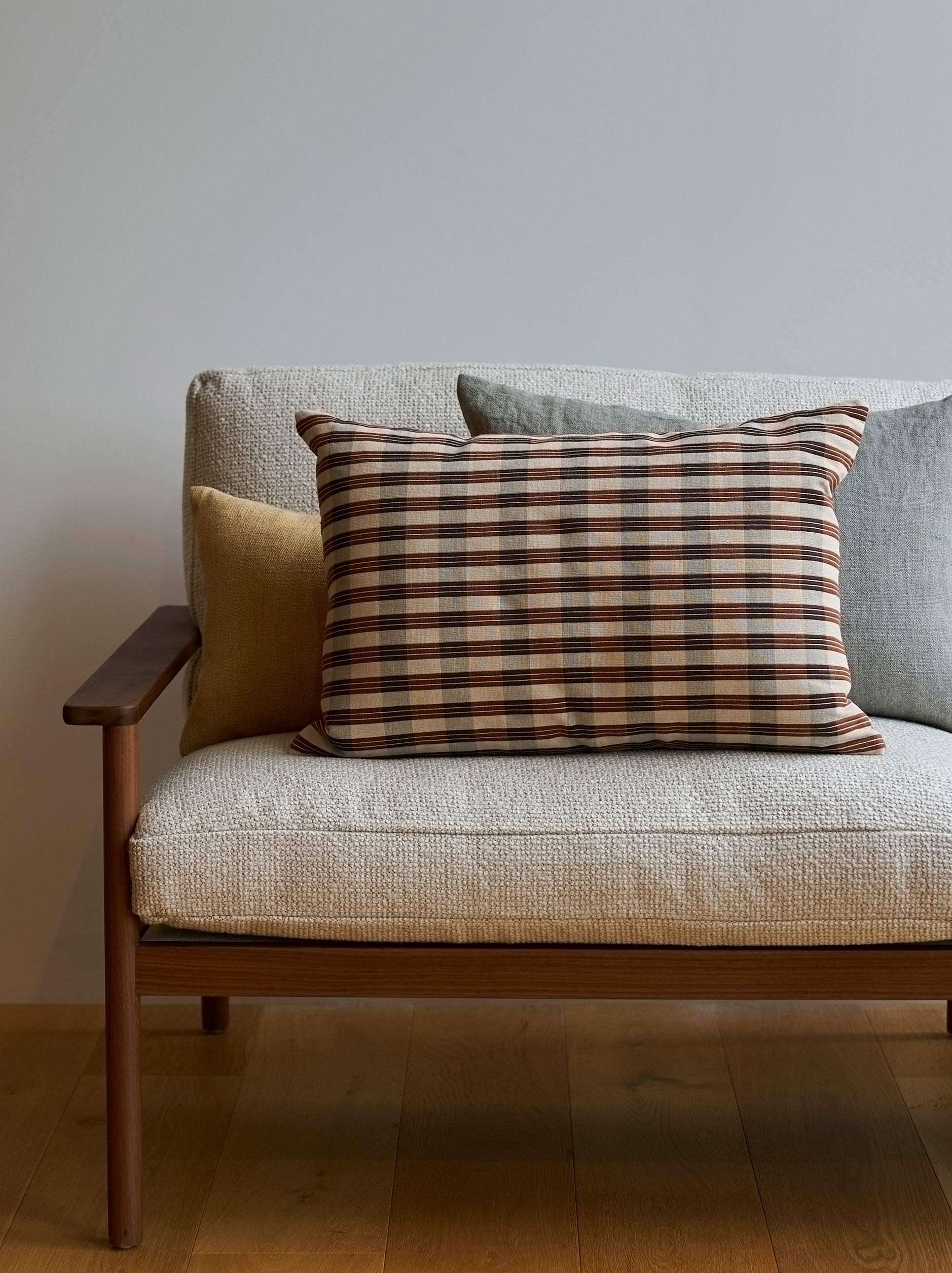 Folio Cushion Cover Russet/Mulberry / 60x40cm