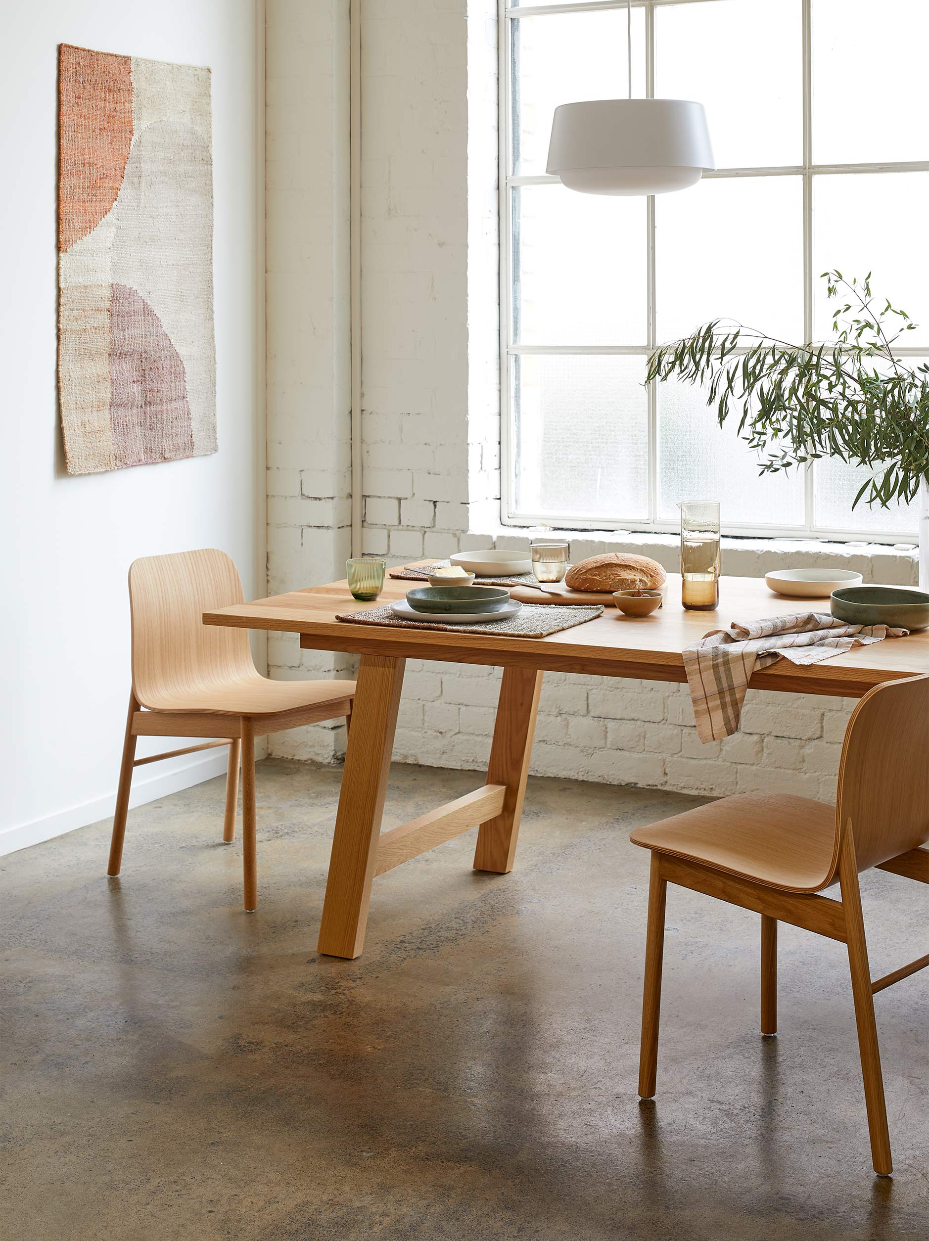Aspen Chair w/ Wooden Legs Oak / One Size