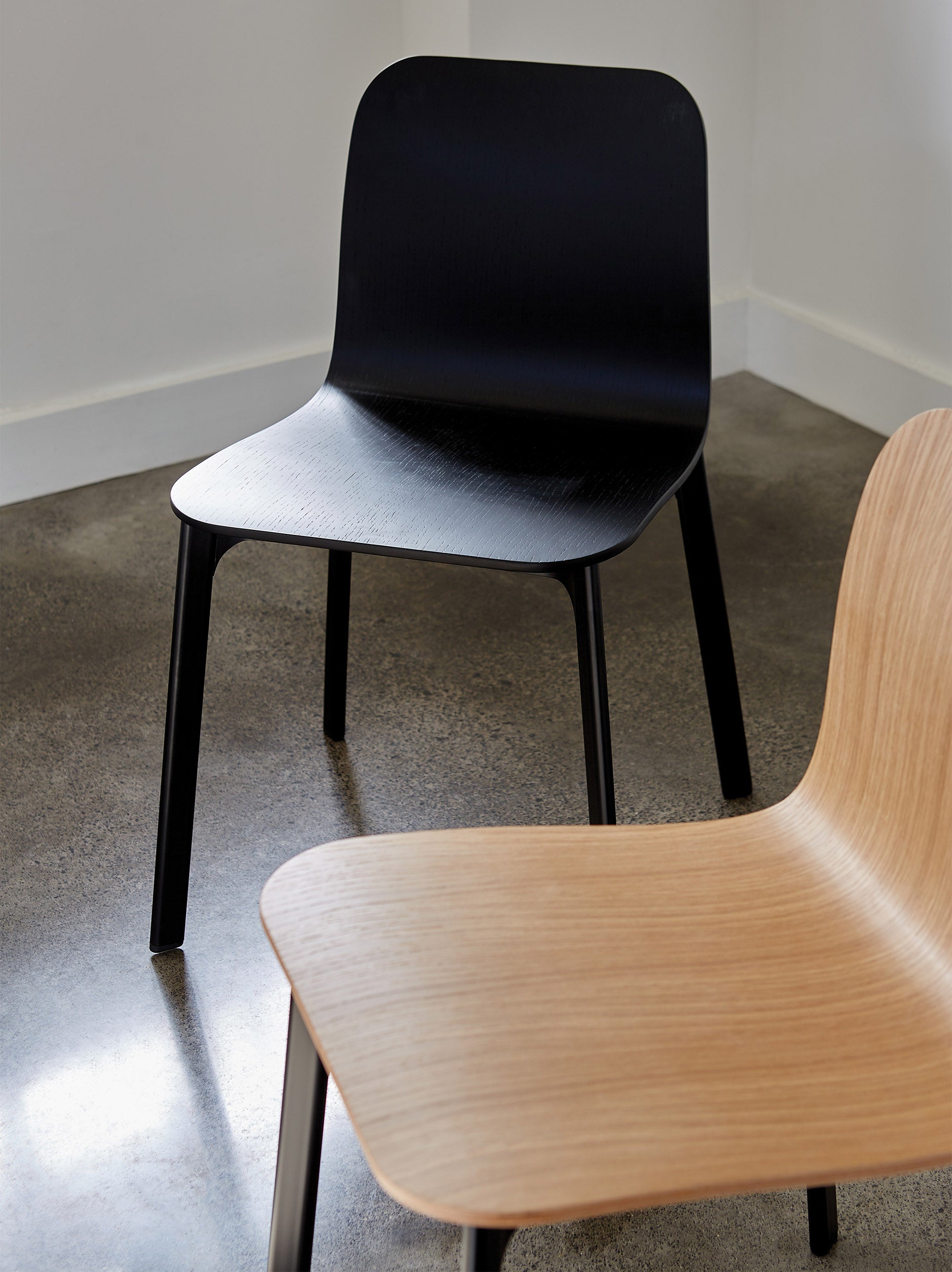 Aspen Chair w/ Metal Legs