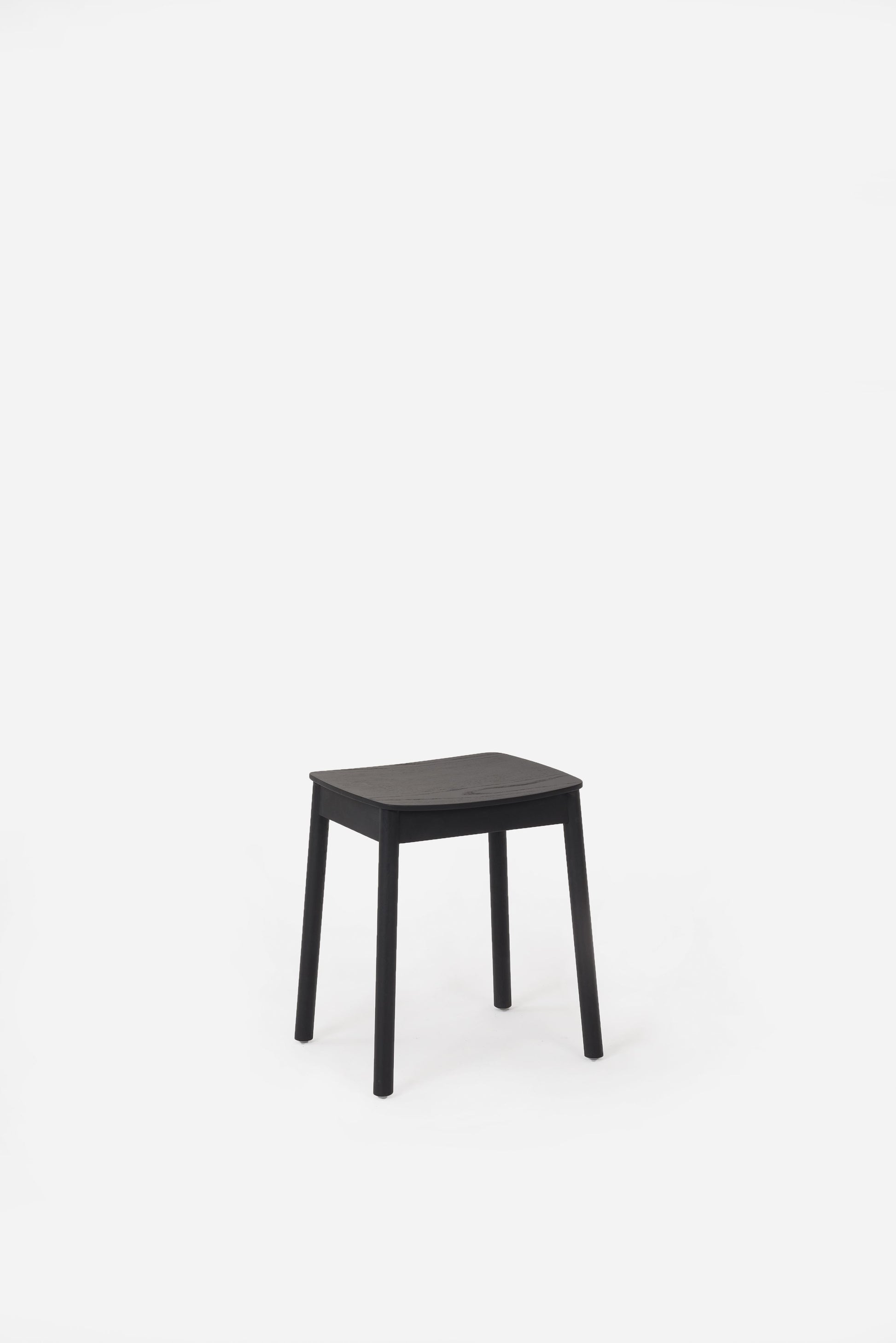 Radial Stool Low Black / 46.5cmh