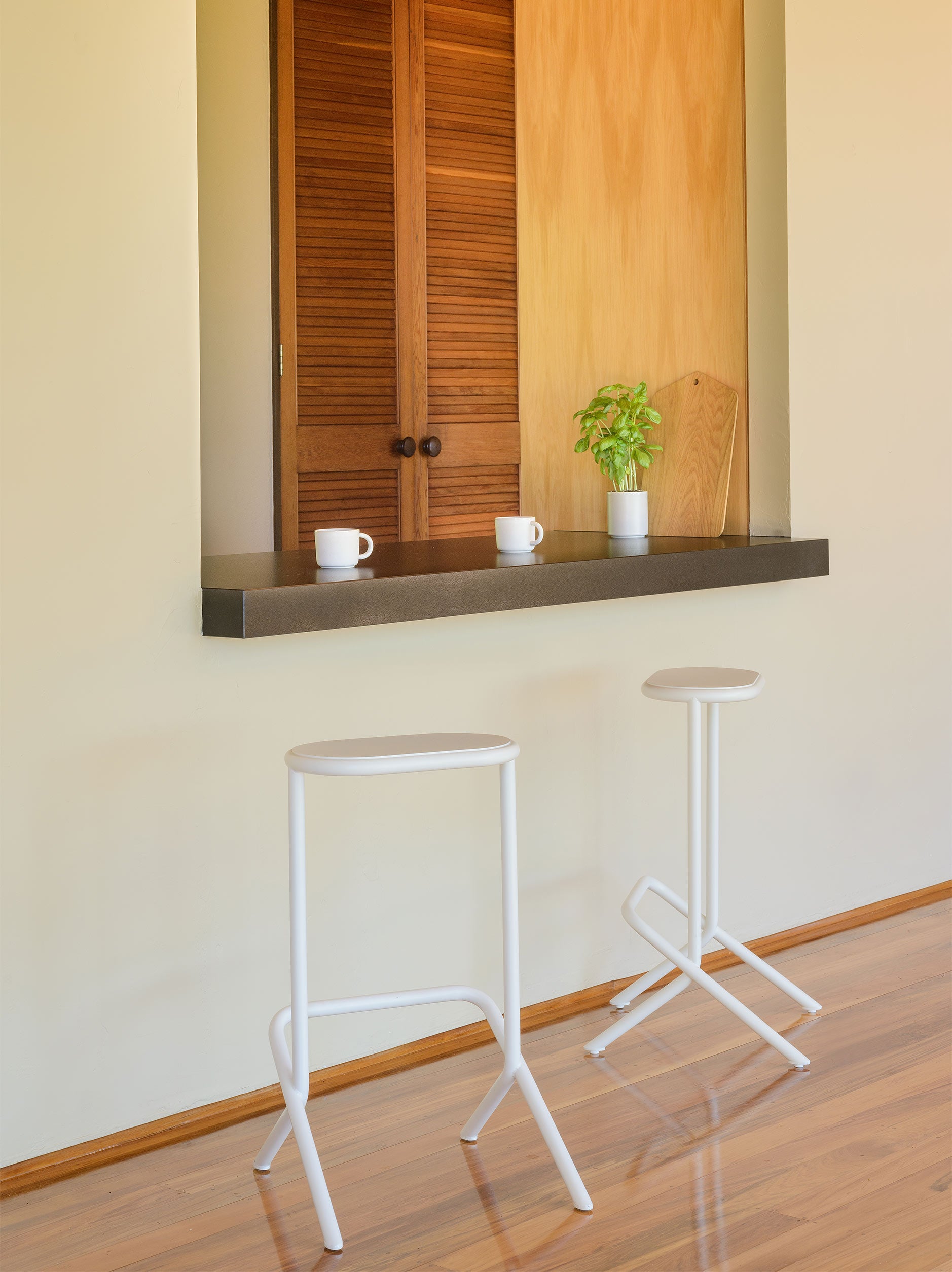 Platform Stool White / One Size