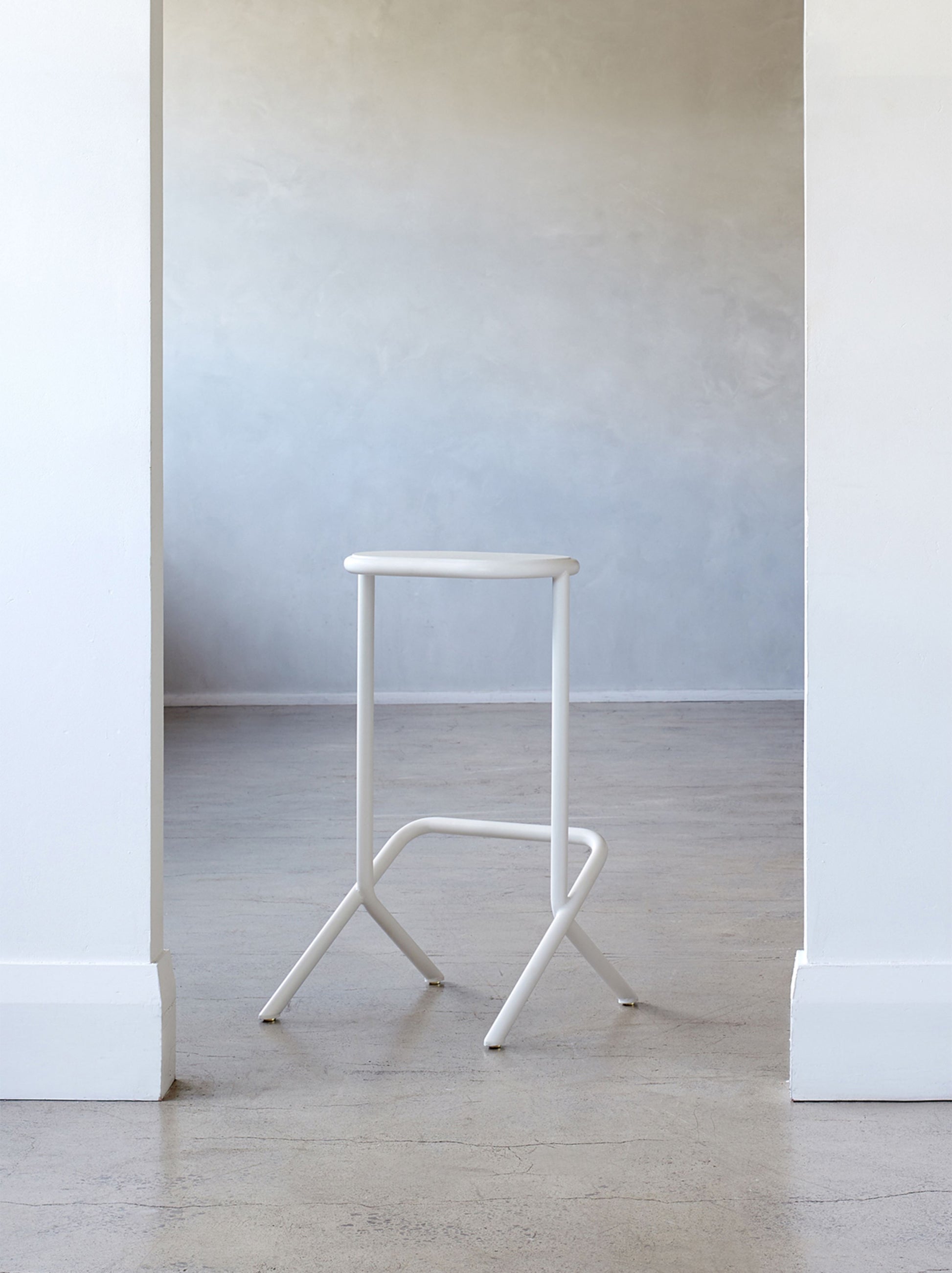 Platform Stool White / One Size