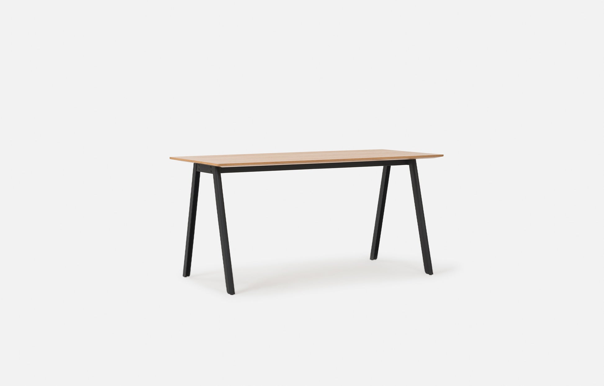 Assembly Desk Oak/Black / One Size