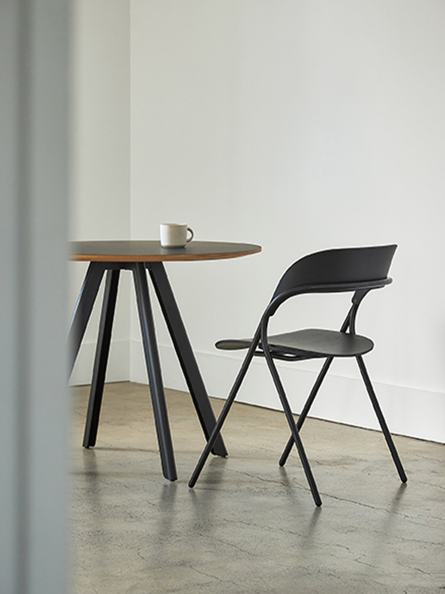 Trace Dining Chair Black / One Size