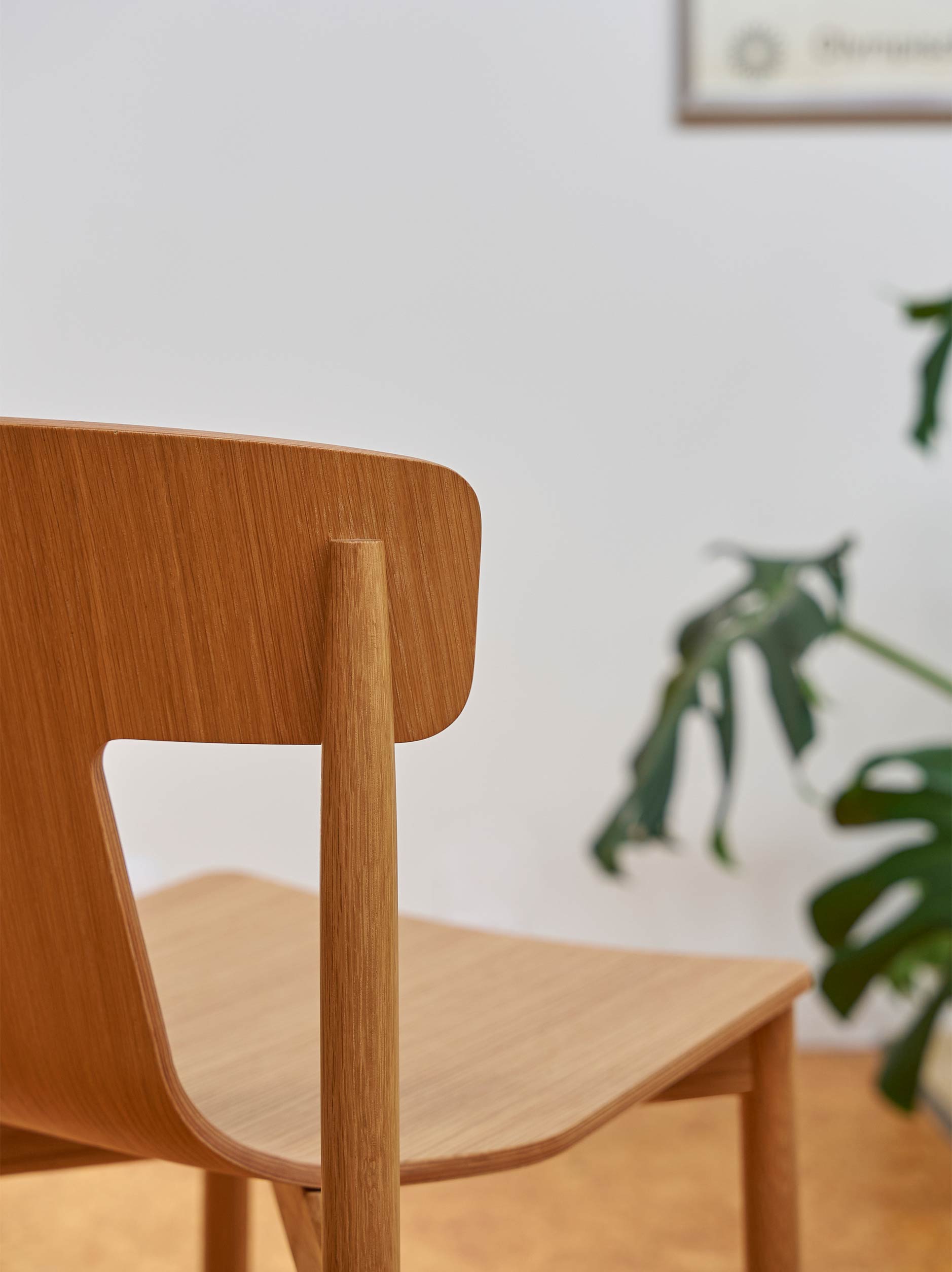 Bough Dining Chair Oak / 48x46x75.5cmh