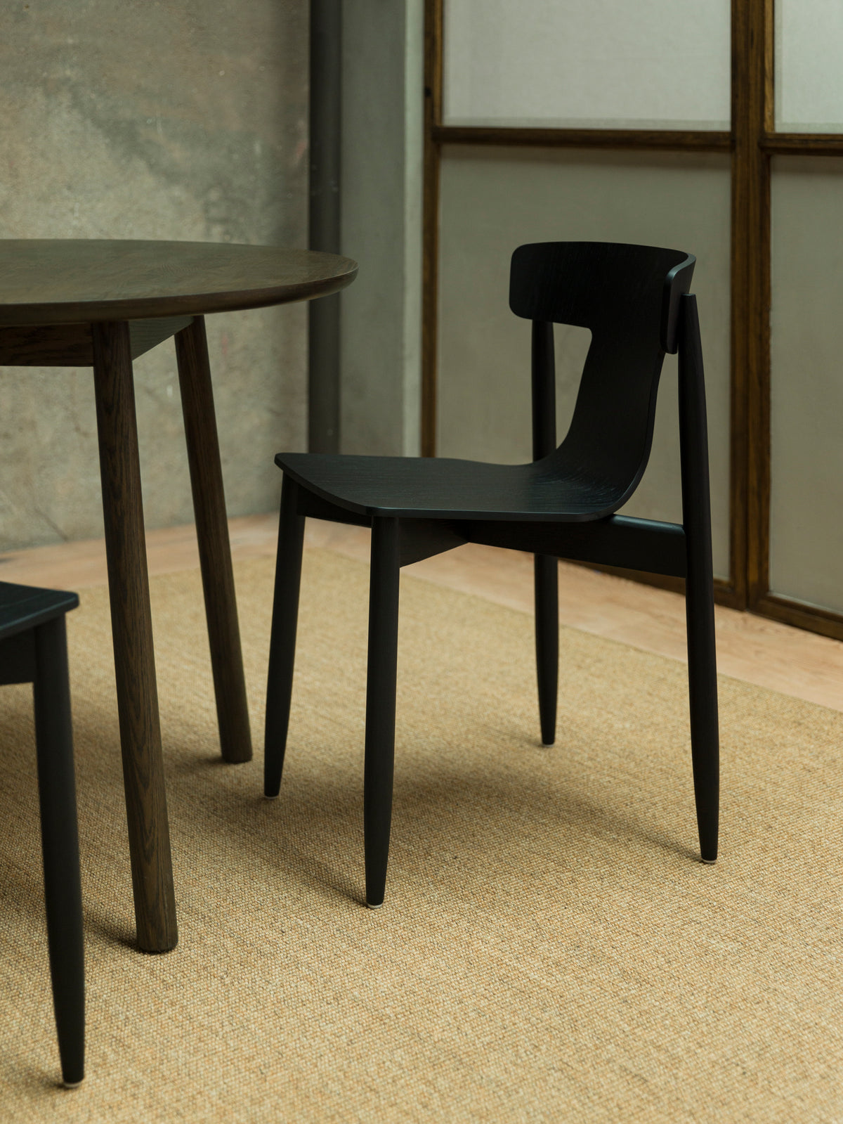 Bough Dining Chair Black / 48x46x75.5cmh
