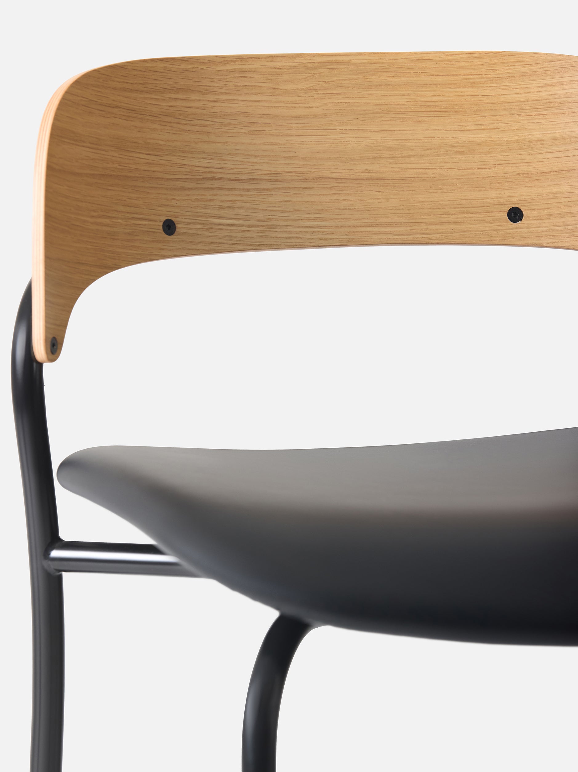 Trace Stool w/Leather Seat Oak/Black / One Size
