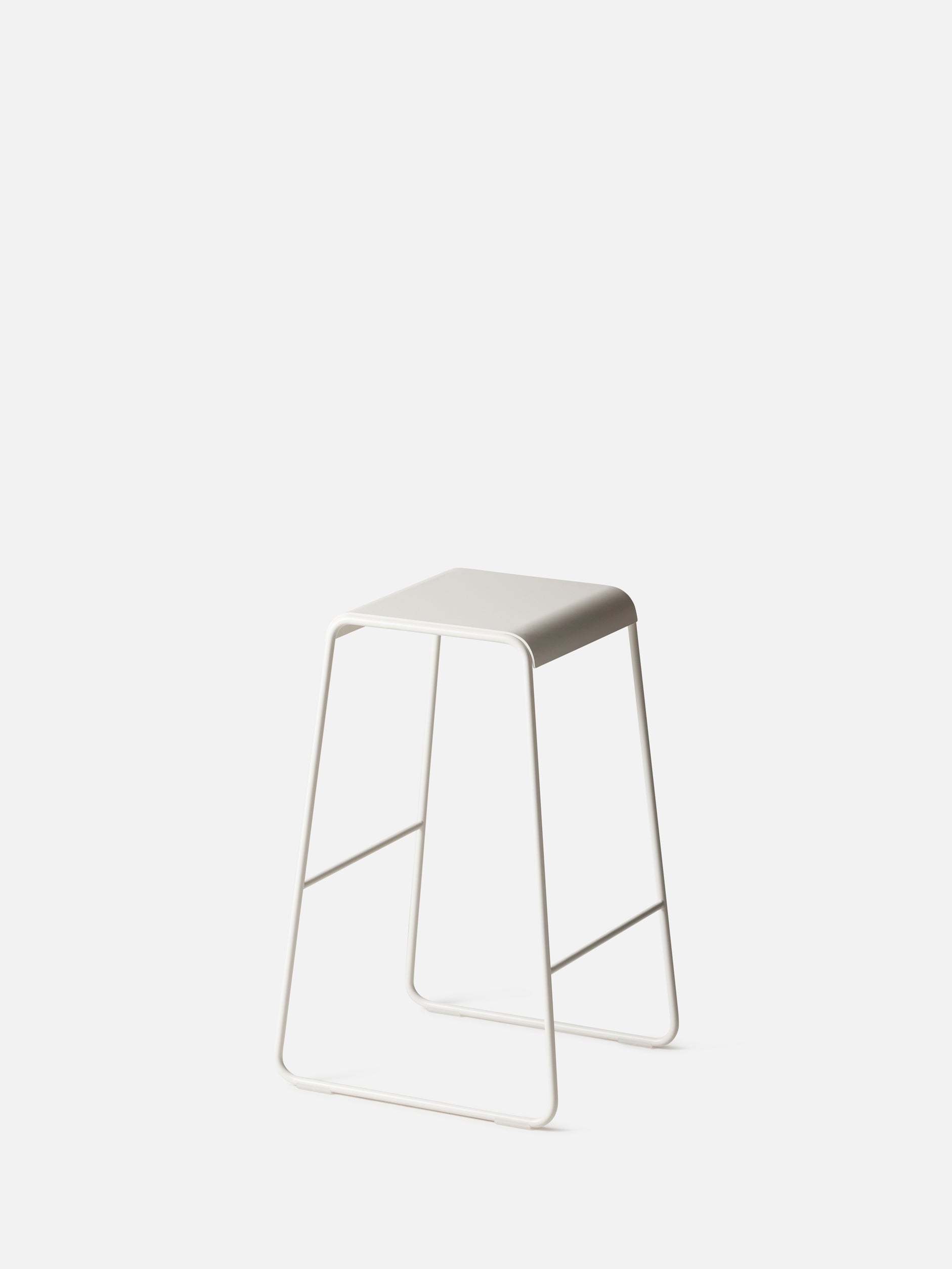 S2 Stool White / Medium