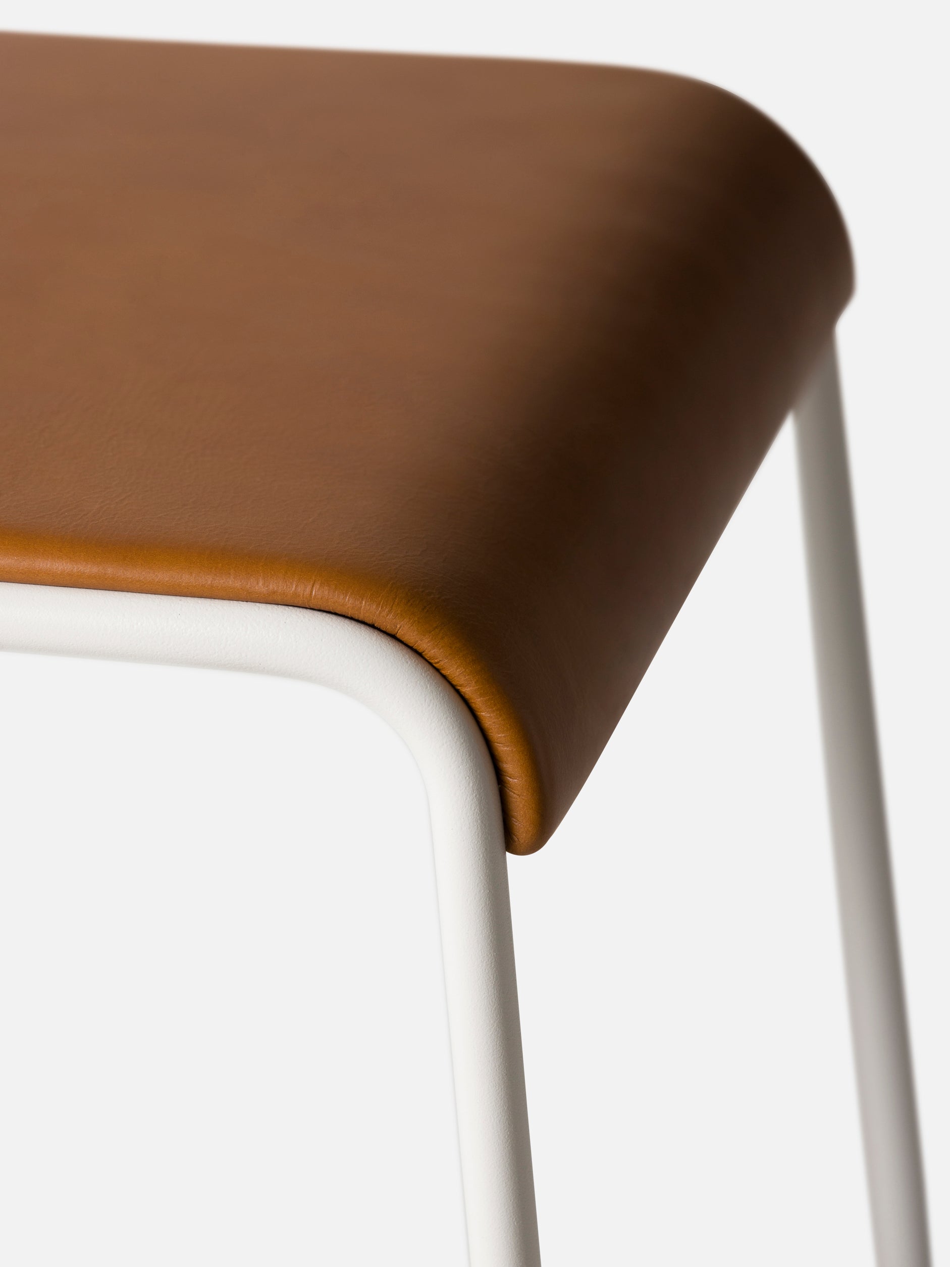 S2 Stool White/Tan Leather / Medium