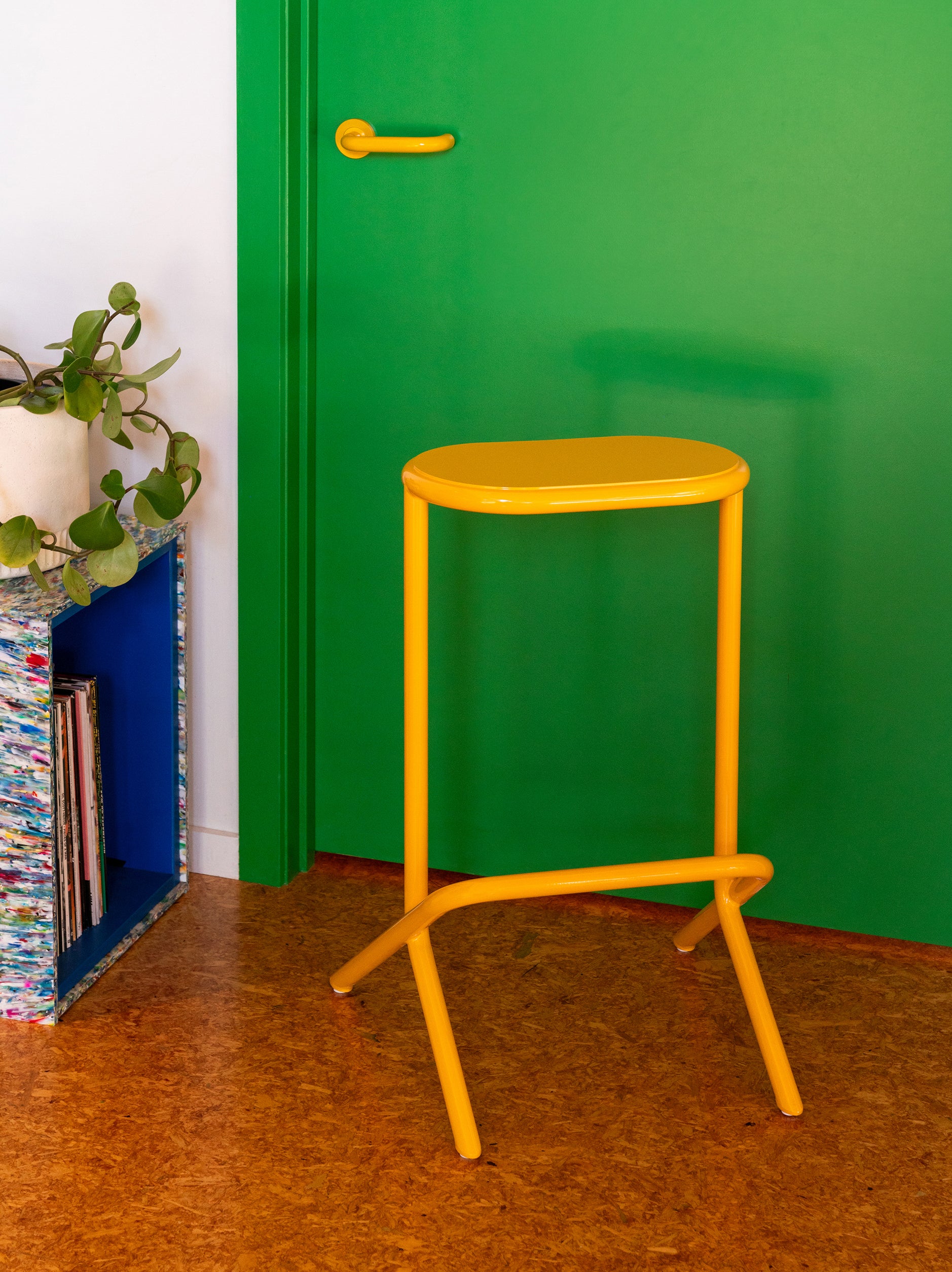 Platform Stool Sunshine / One Size