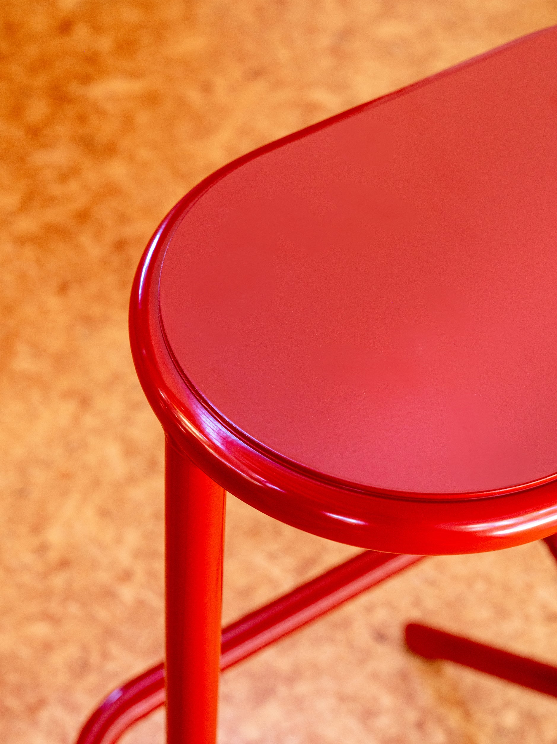 Platform Stool Desert / One Size