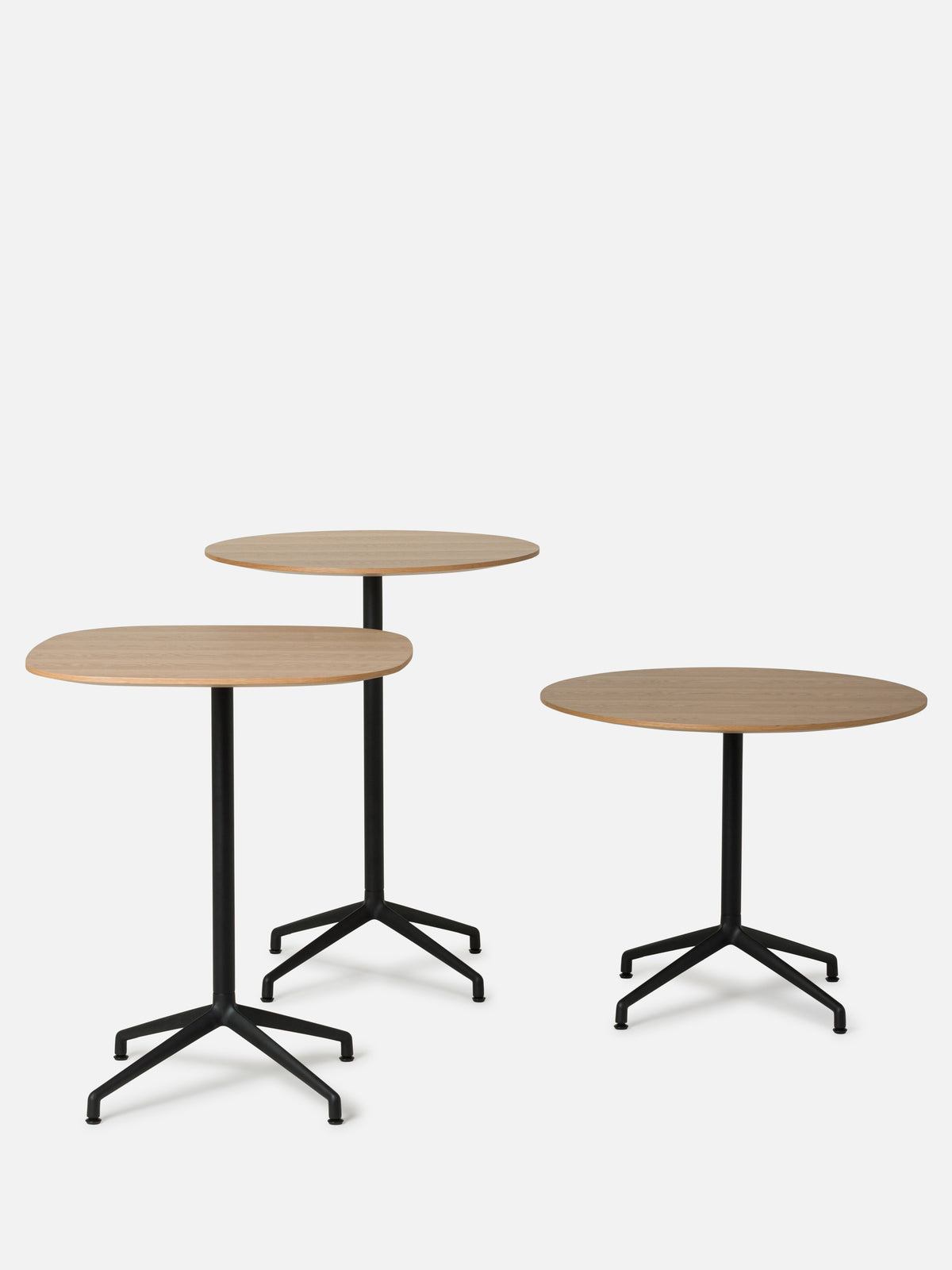 730 Series Dining Table Round Top Oak / 90cmdia