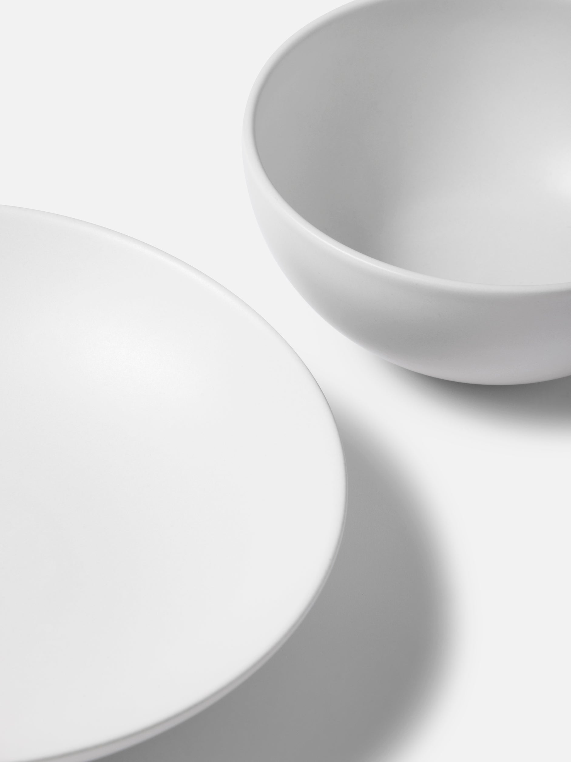 Stoneware Salad Bowl White / Small