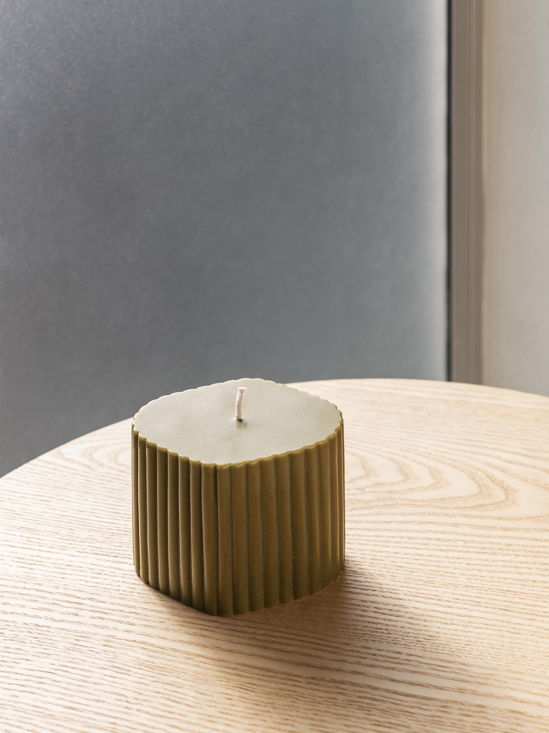 Costa Pillar Candle Ivy / Small